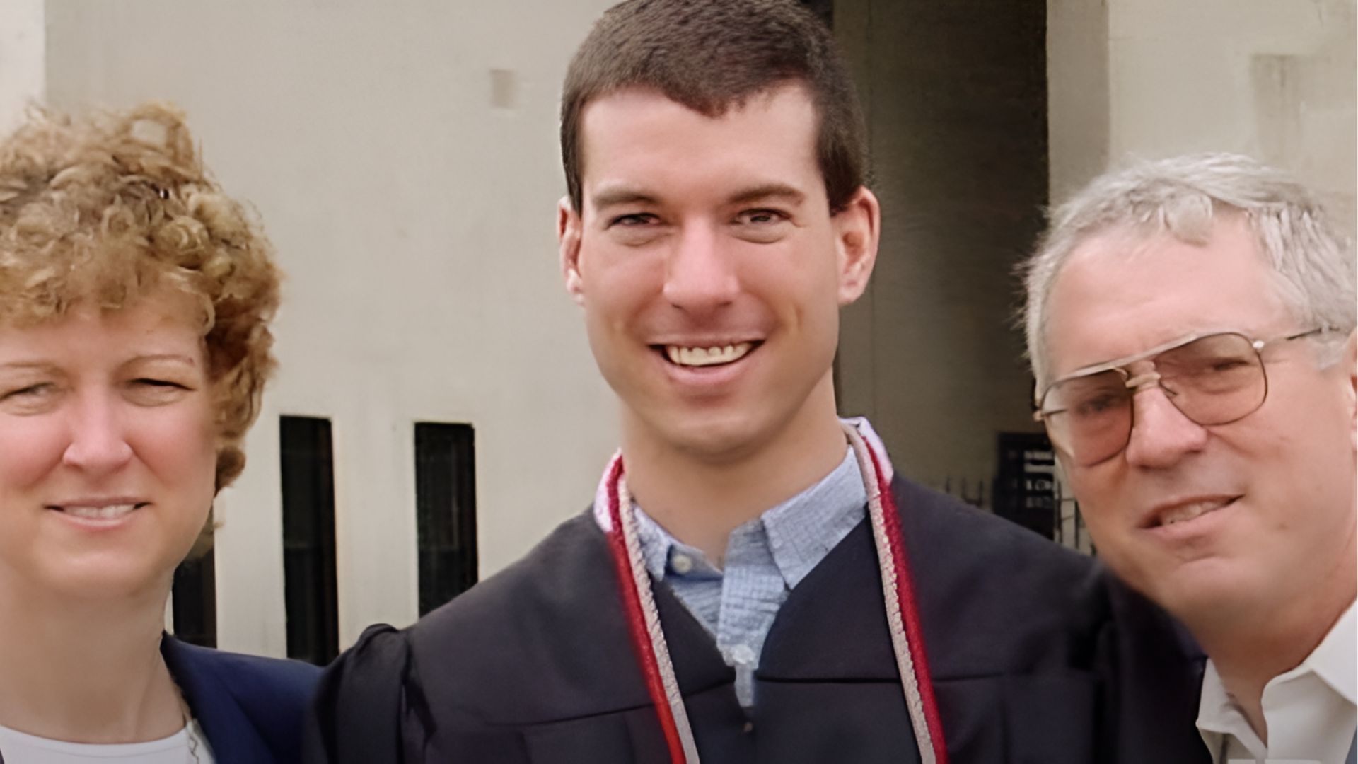 Brian with his parents (Image via Investigation Discovery YT)