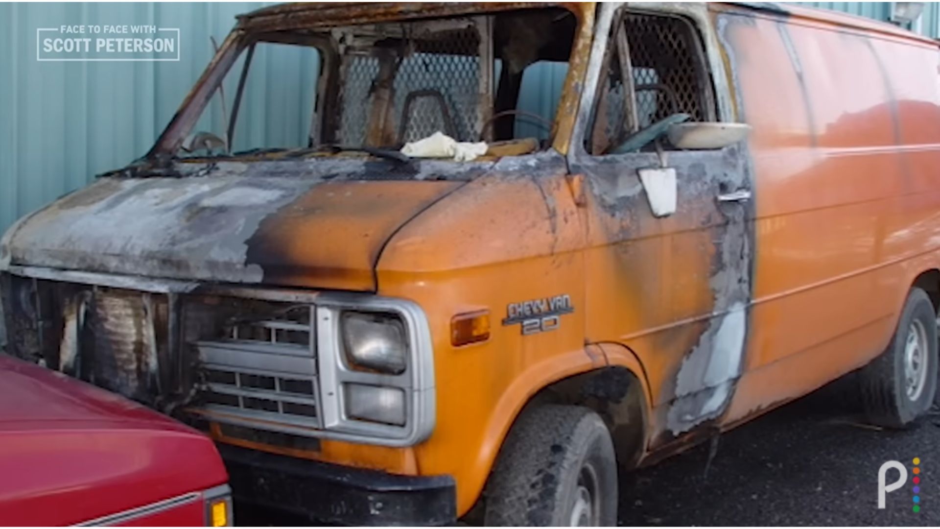 The suspicious van, as shown in Face to Face with Scott Peterson (Image via Peacock)