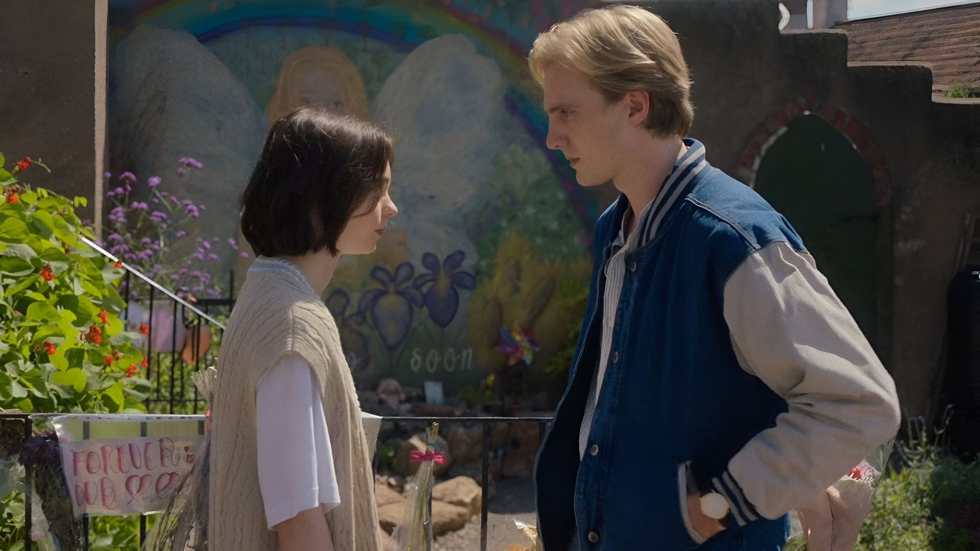 Pip confronts Max in the end (Image Source: Netflix)