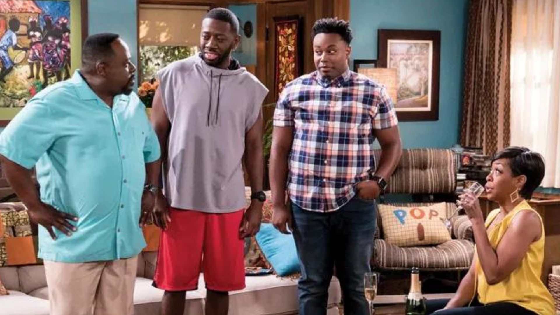 The Neighborhood has been renewed (Image via CBS)