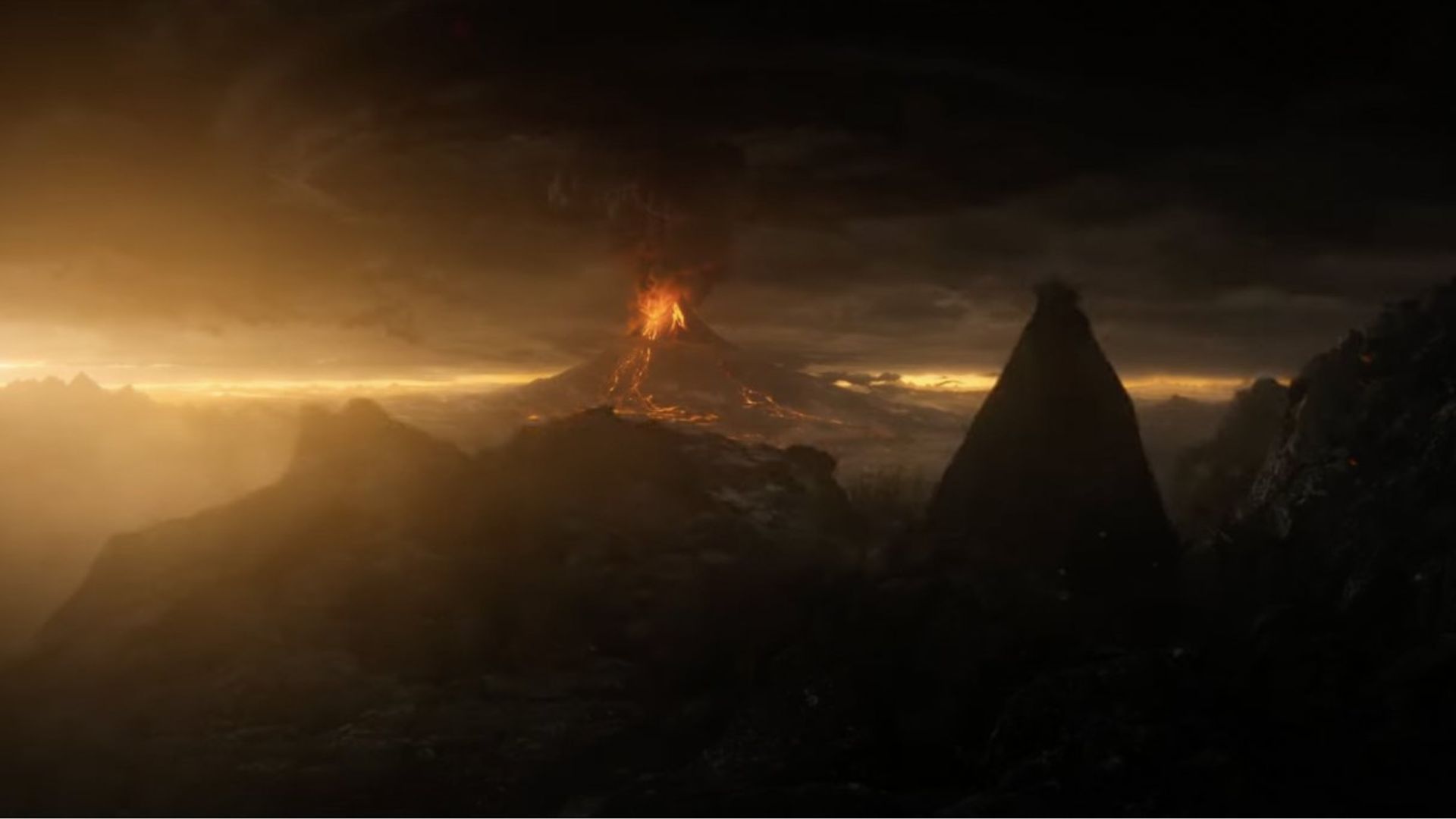 Sauron Rises (Image via Prime Video)