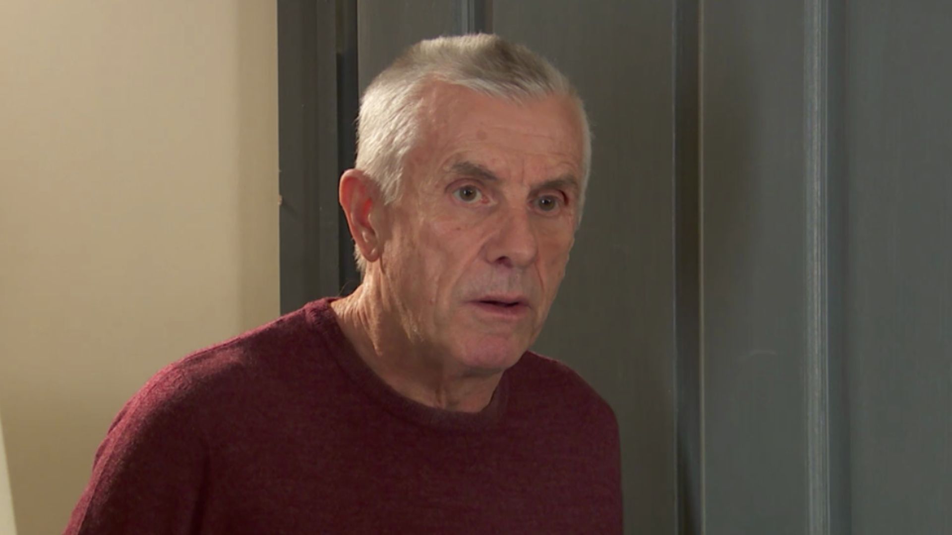 Jack doesn&#039;t understand what Darren is doing on Hollyoaks | Image Source: Channel 4