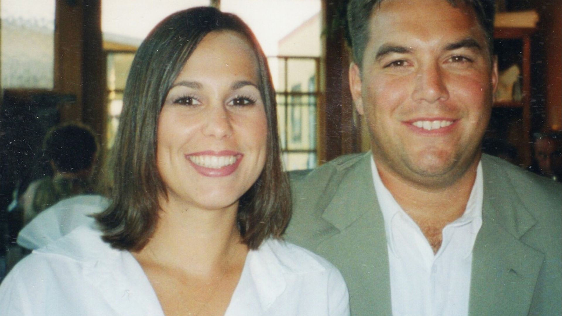 Laci and Scott Peterson (Image Source: Netflix)