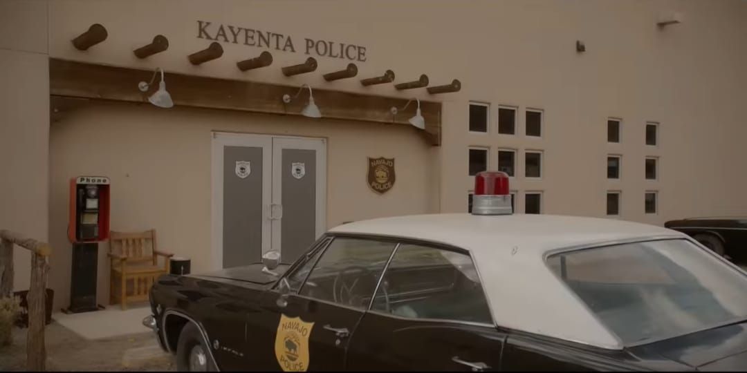 Kayenta Police Station in Dark Winds Season 2 (Image via AMC)