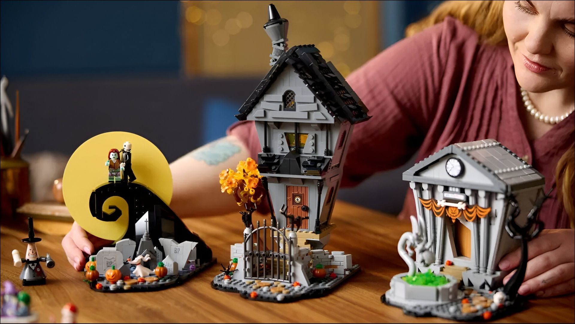 LEGO to launch a new Nightmare before Christmas display set (Image via lego.com)