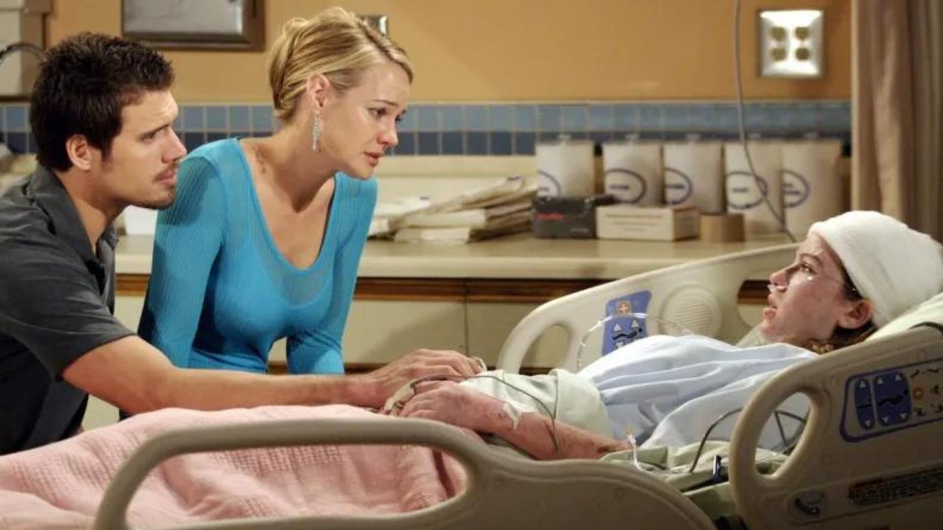 Cassie Newman in the hospital on The Young and the Restless | Image Source: CBS