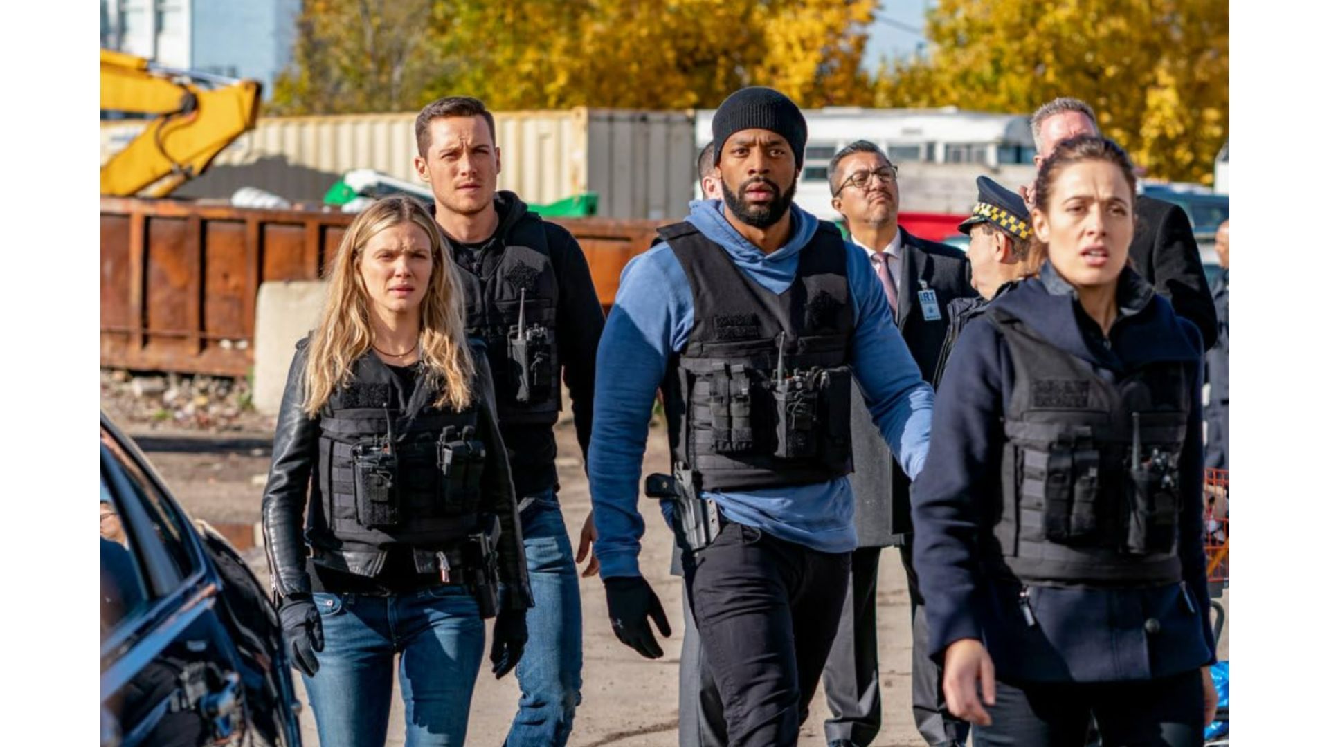 Jesse Lee Soffer, Marina Squerciati, Tracy Spiridakos, and LaRoyce Hawkins in Chicago P.D. (Image via Peacock, NBC)