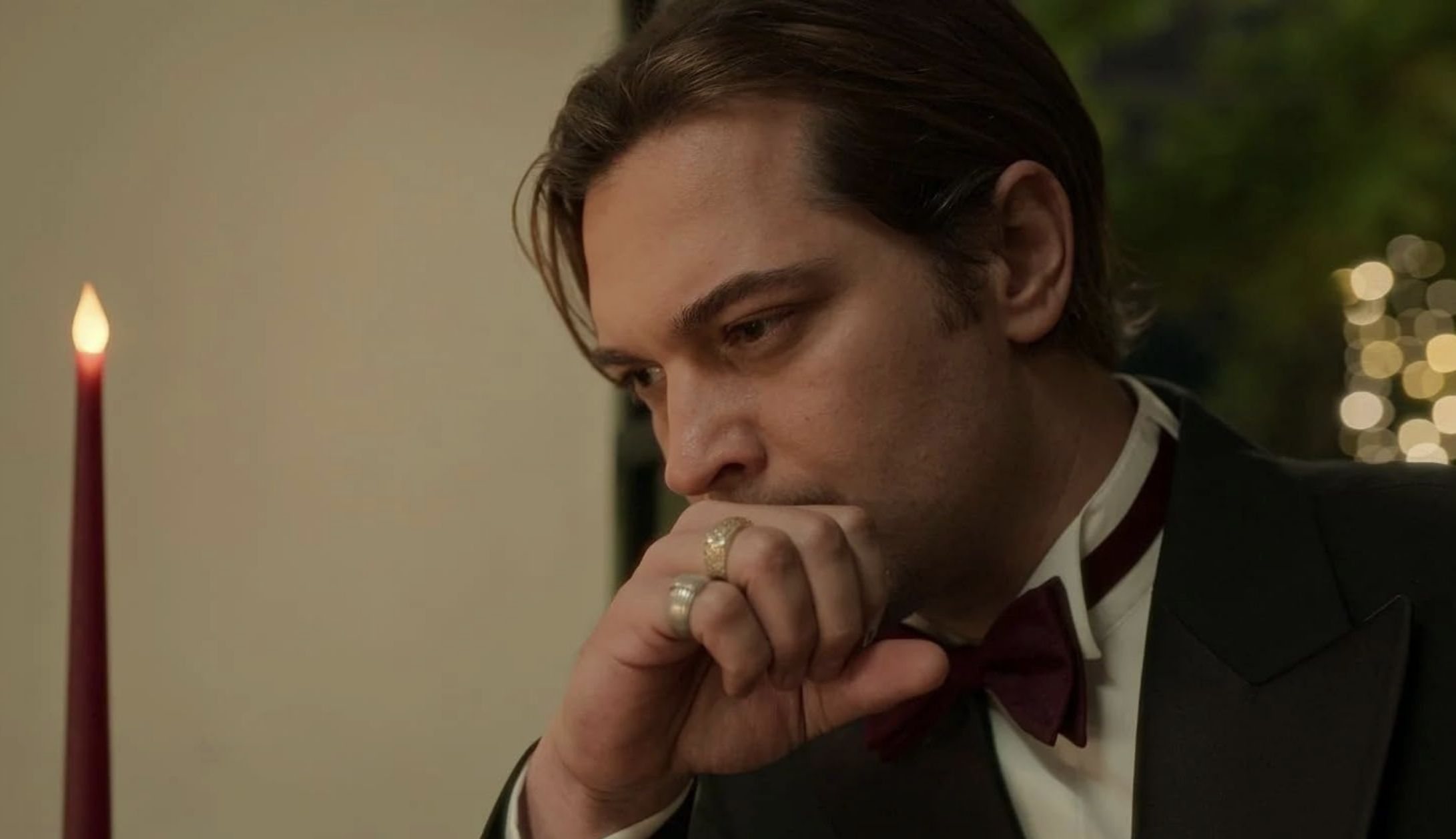 &Ccedil;agatay Ulusoy in A True Gentleman  (Image via Netflix)