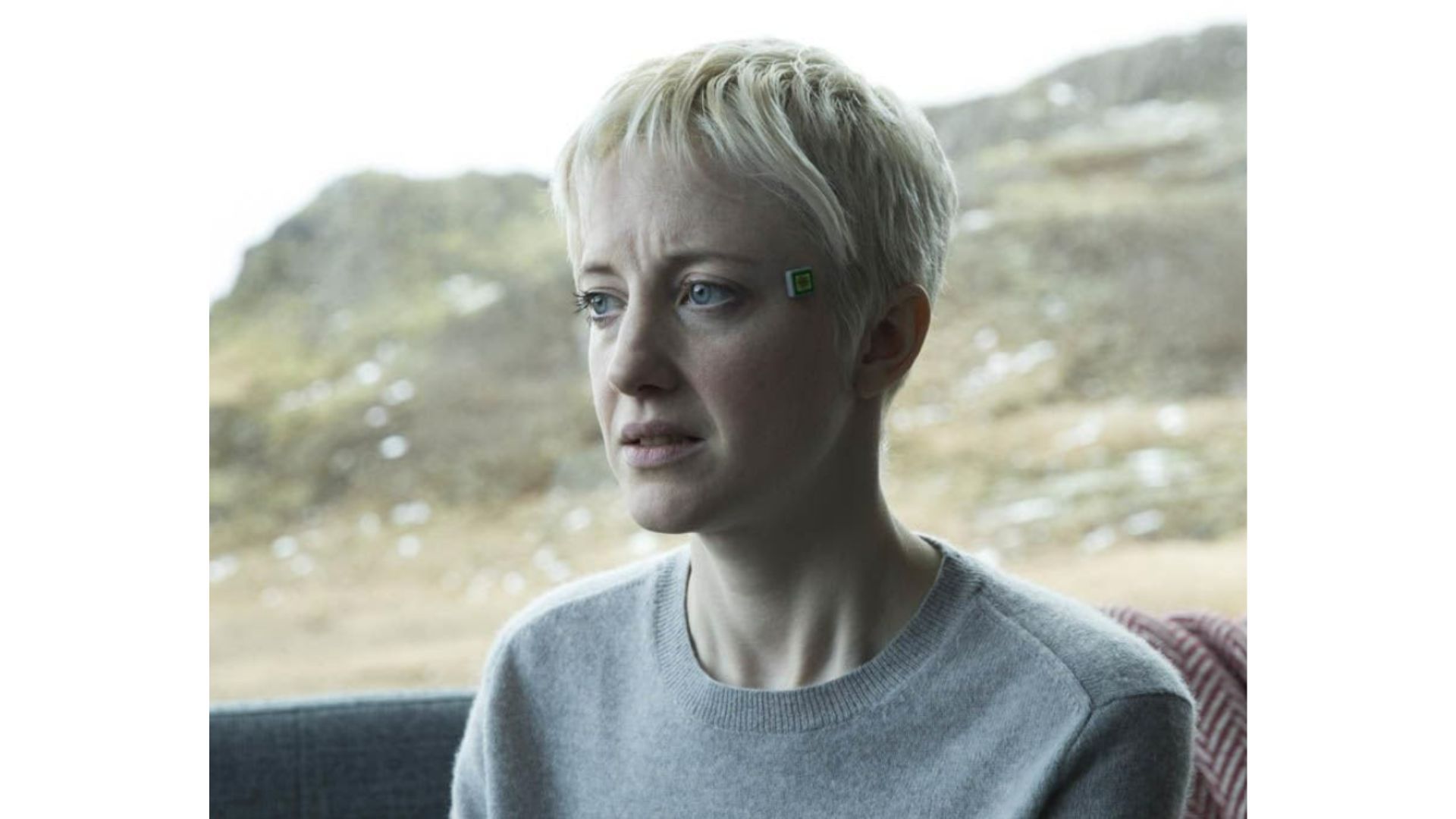 Andrea Riseborough in Black Mirror (Image via Netflix)