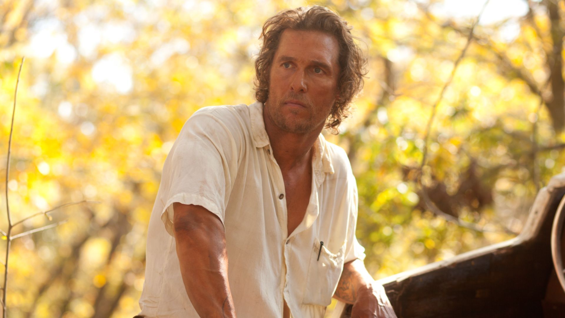 Matthew McConaughey in the 2012 movie Mud | Image Source: Everest Entertainment, FilmNation Entertainment, Brace Cove Production