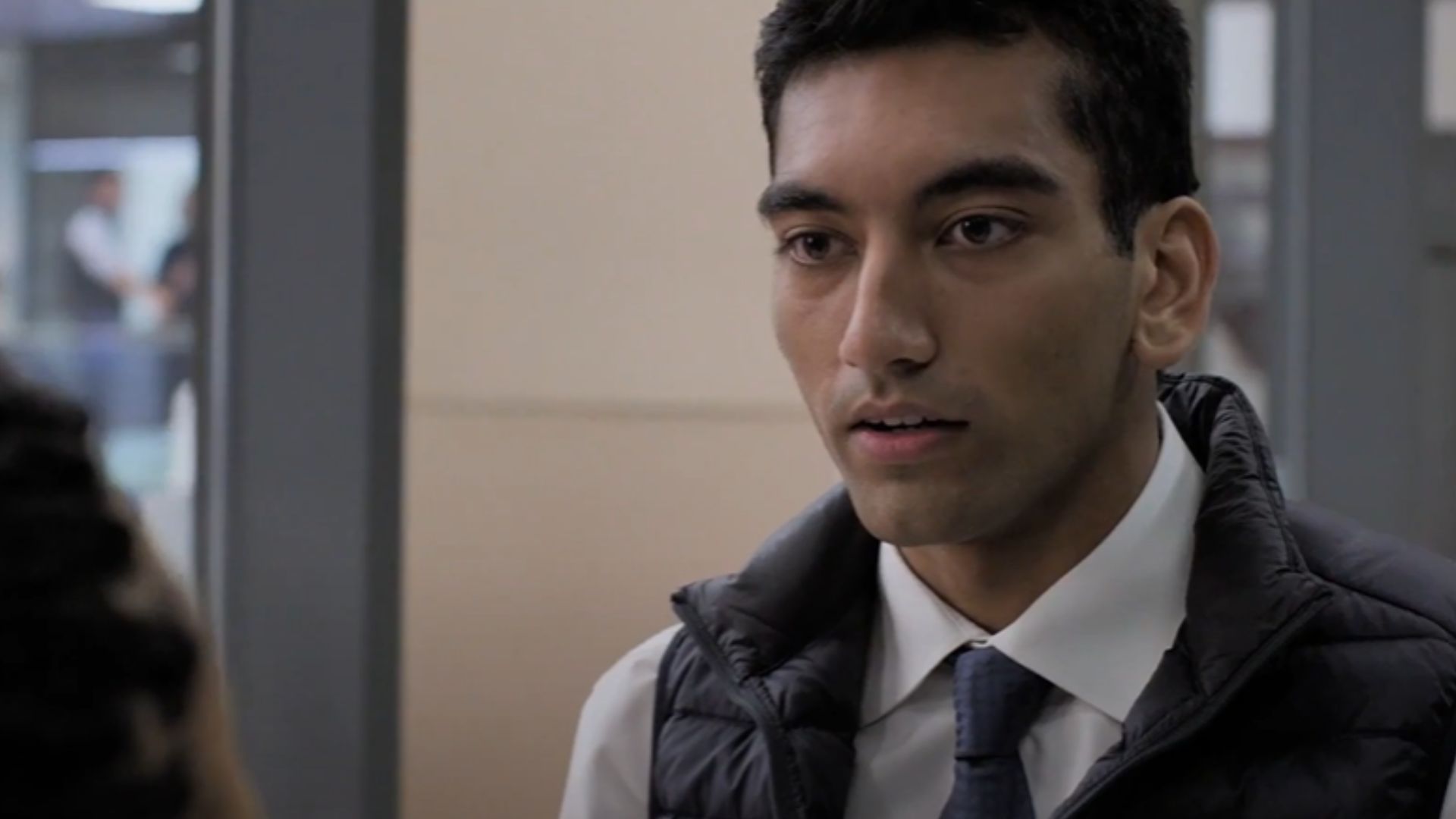 Actor Nabhaan Rizwan plays the exhausted Hari (Image via HBO)