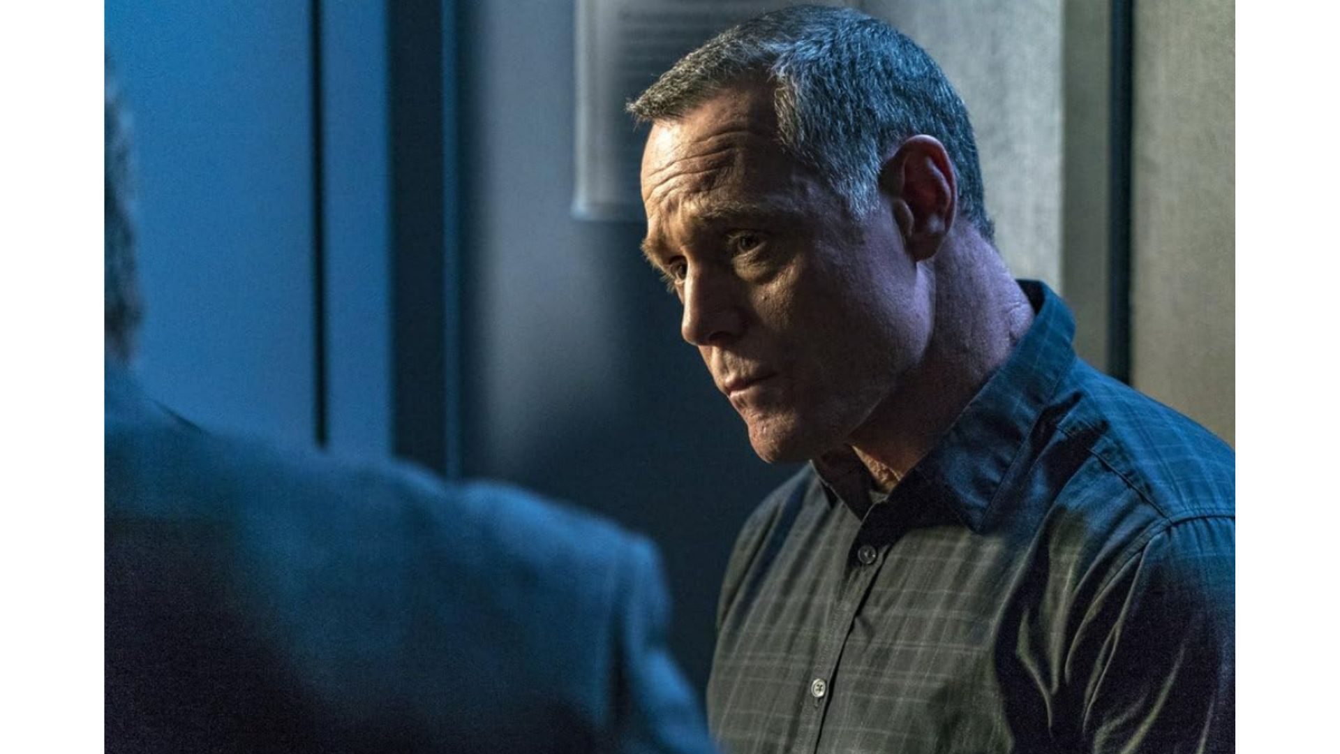 Jason Beghe in Chicago P.D. (Image via Peacock, NBC)