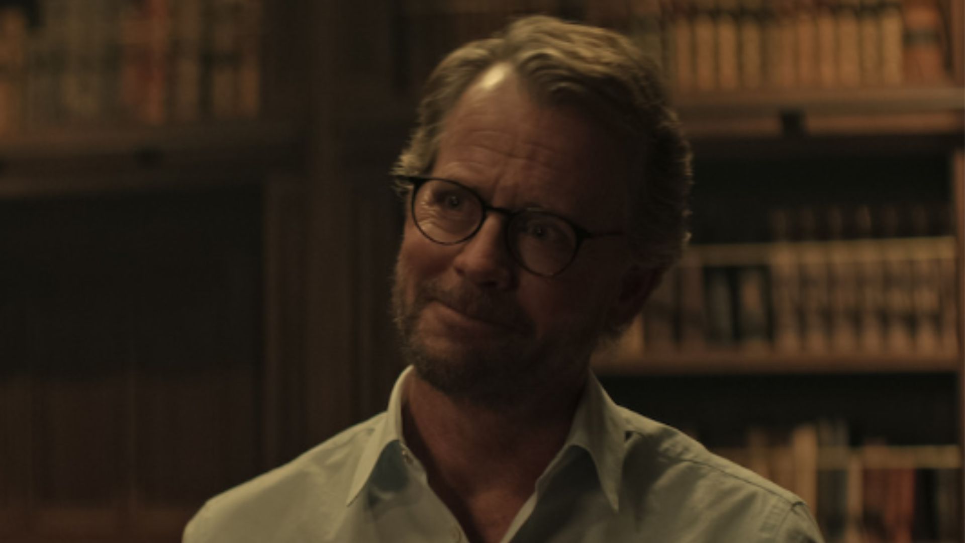 Tom Lockwood in Season 4 of You | Image Source: Netflix