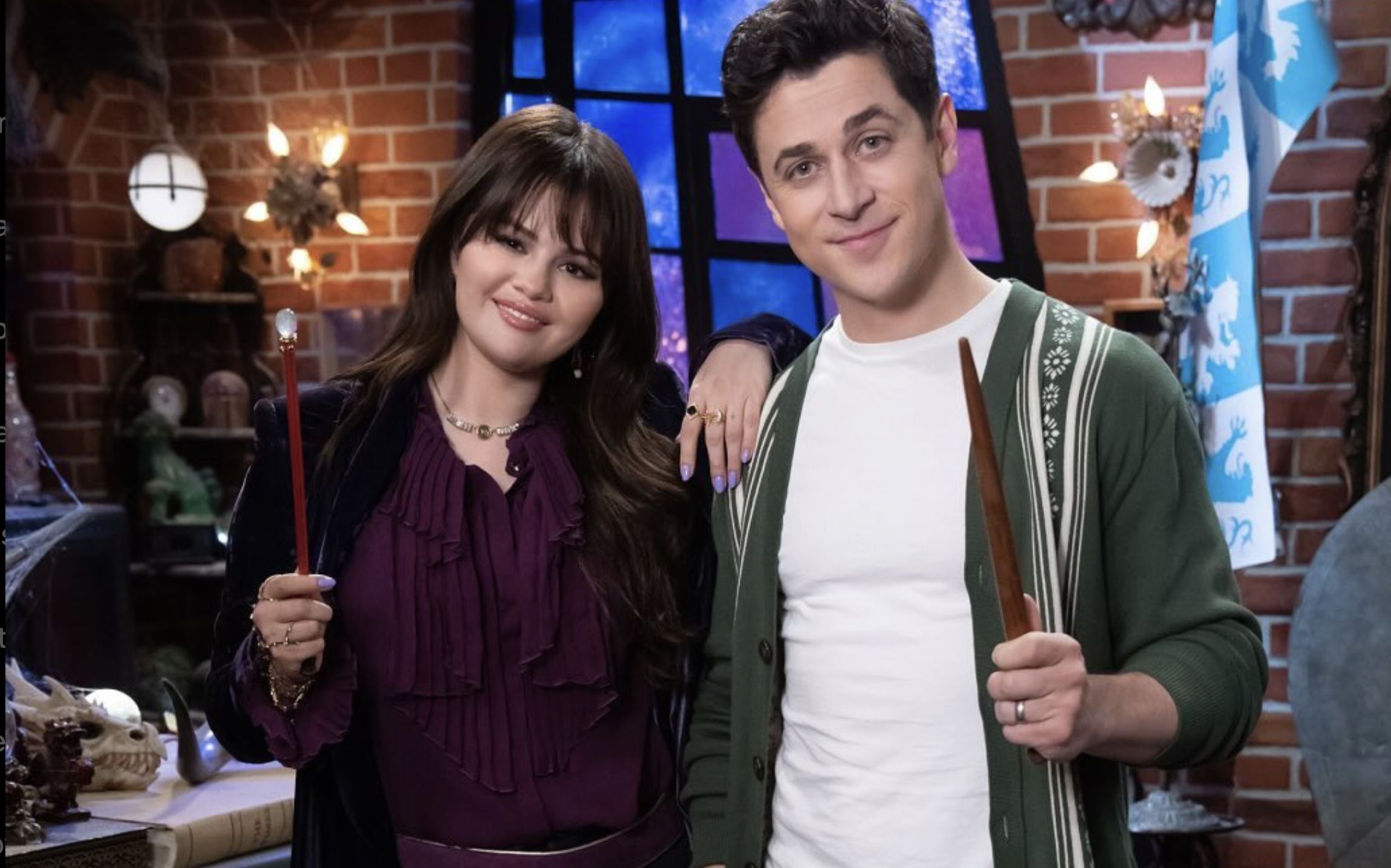 David Henrie and Selena Gomez set to reprise their roles as Justin and Alex Russo in new Disney channel reboot. (Image via Instagram/@davidhenrie)