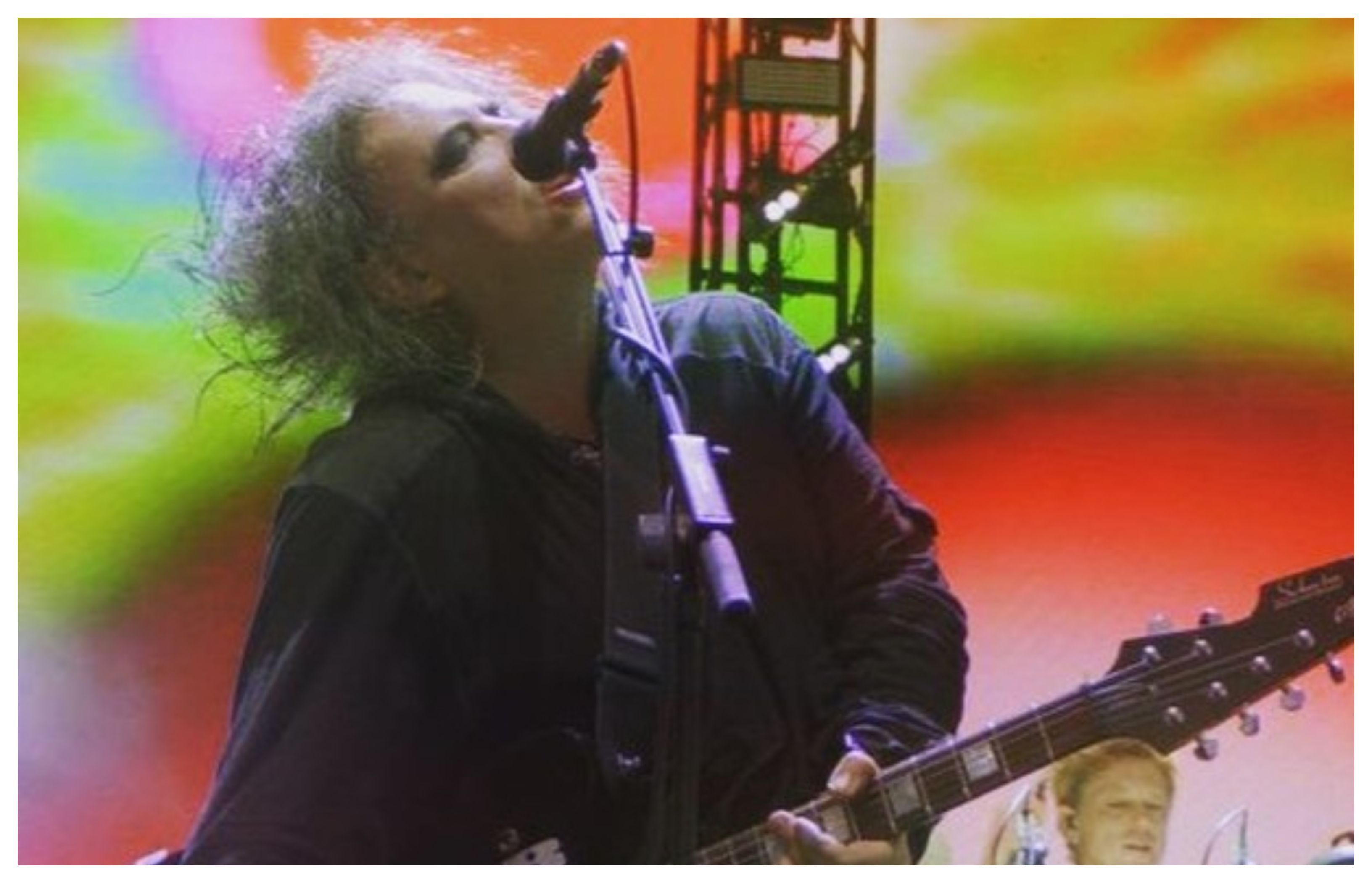 Robert Smith slams artists over dynamic pricing