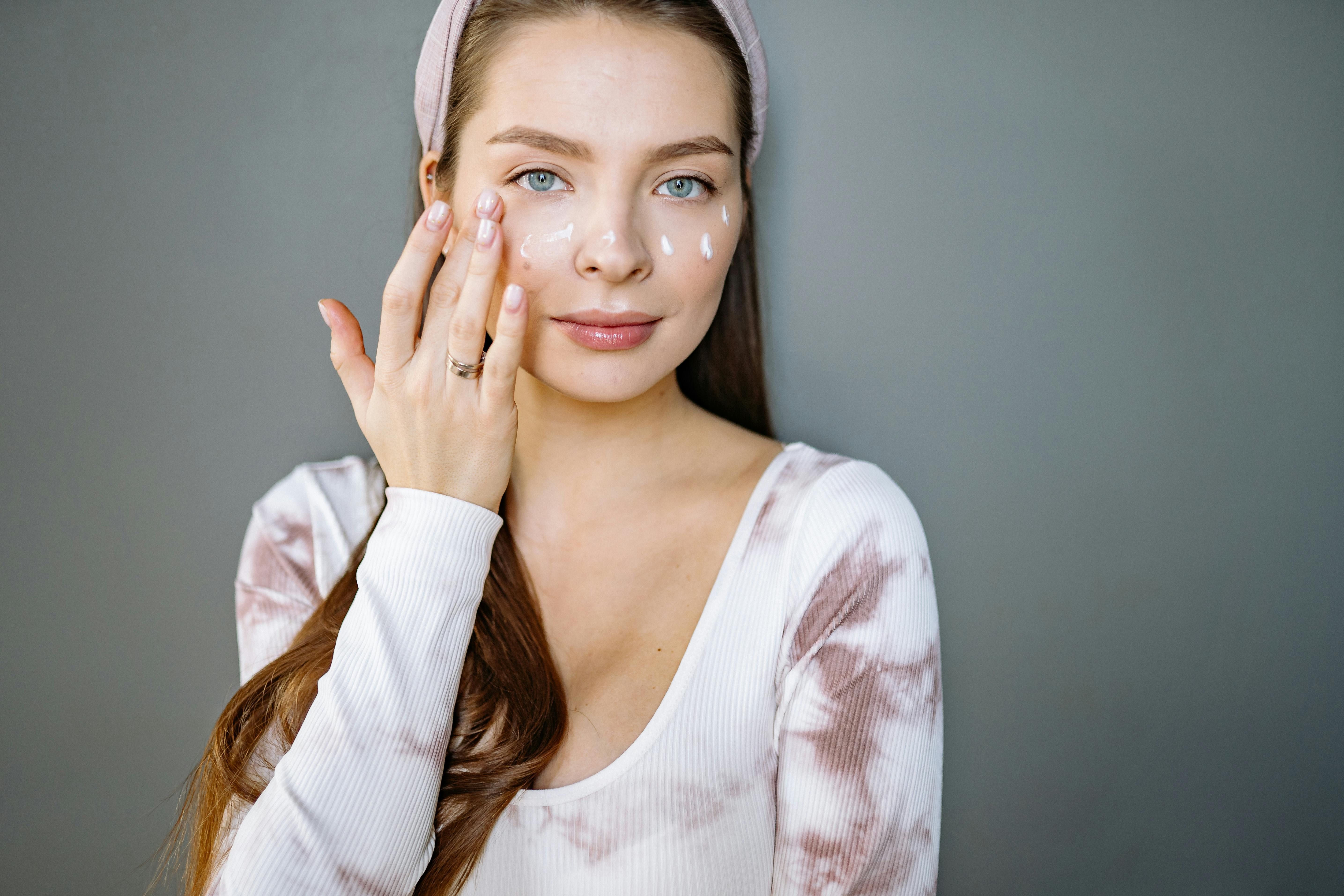 Korean bb creams that will make your skin look flawless. (Image via Pexels/ Yankrukov)