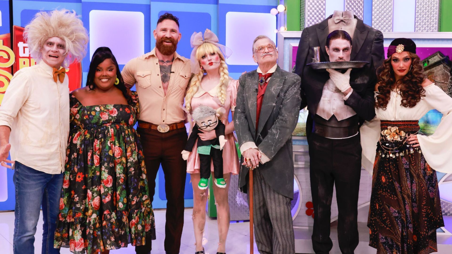 Drew Carey hosts The Price Is Right on Halloween | Image Source: CBS/Paramount Press