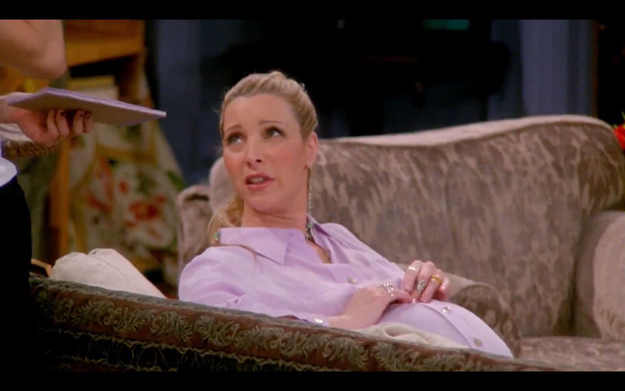 Was Phoebe actually pregnant while having triplets in Friends?