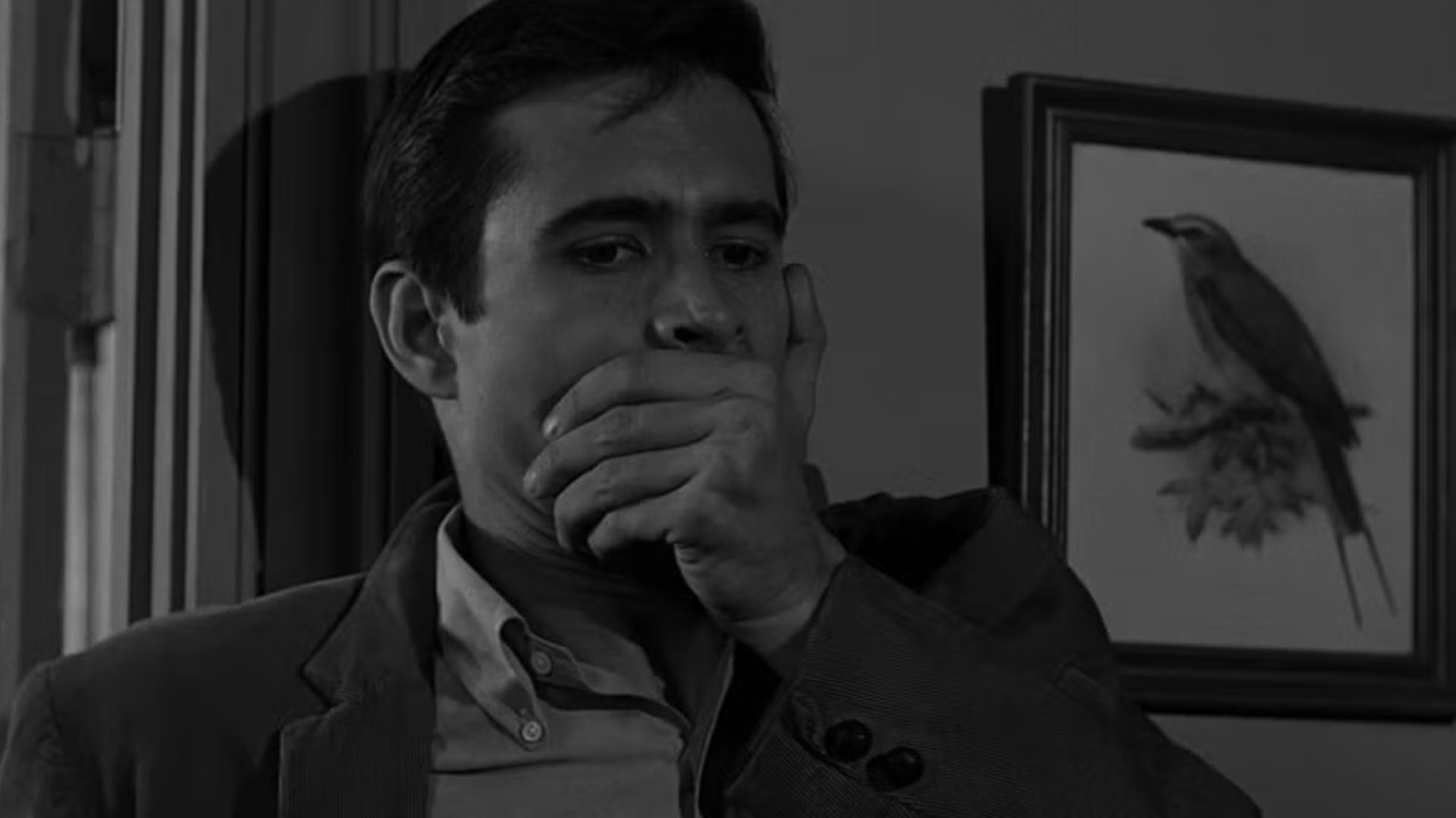 Anthony Perkins in Psycho (Image via Prime Video, Universal Pictures)