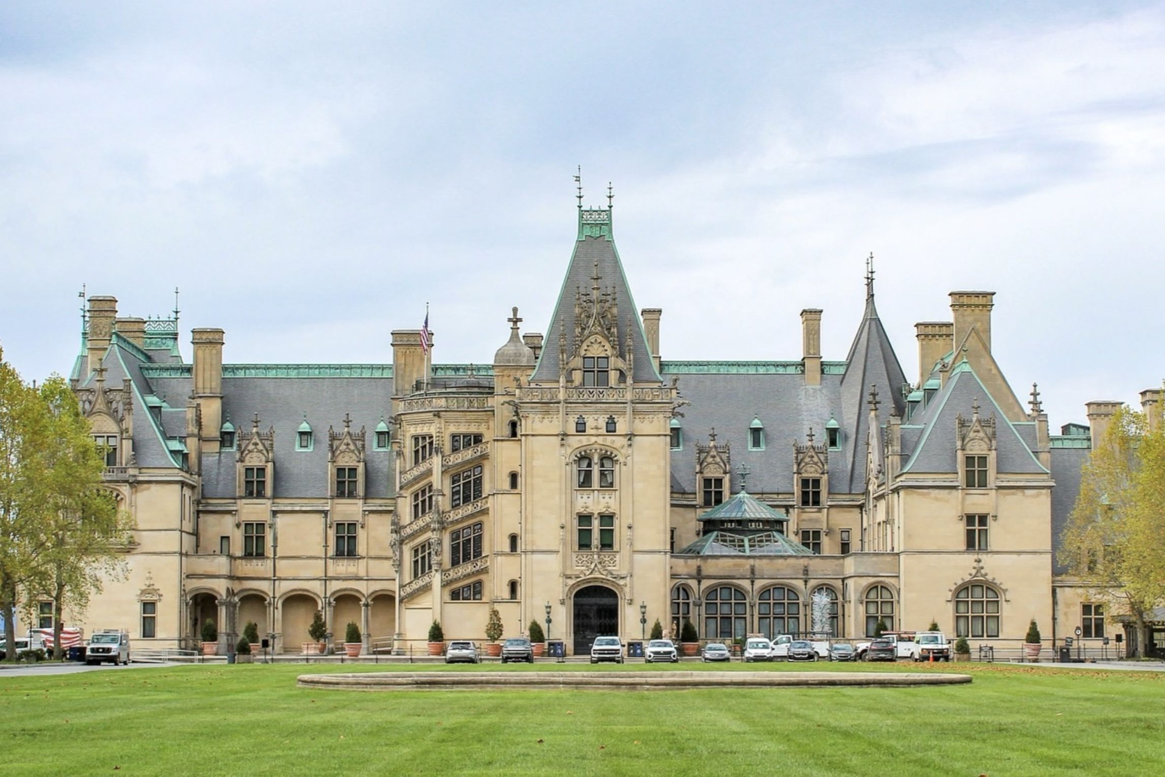 Biltmore Estate is slated to reopen its doors this November (Image via Instagram/@biltmoreestate)