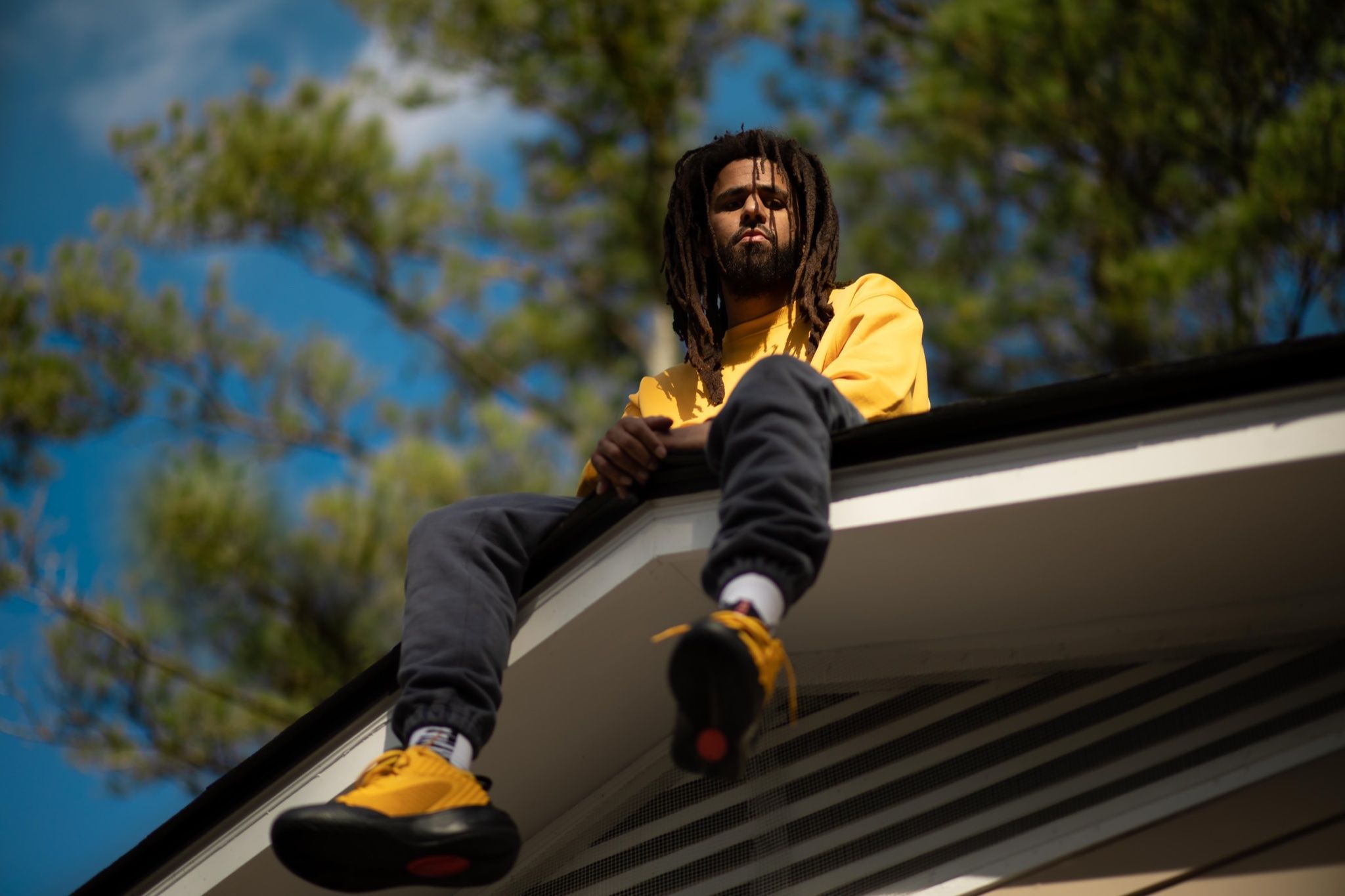 J. Cole addresses the Kendrick Lamar and Drake feud in his new single 