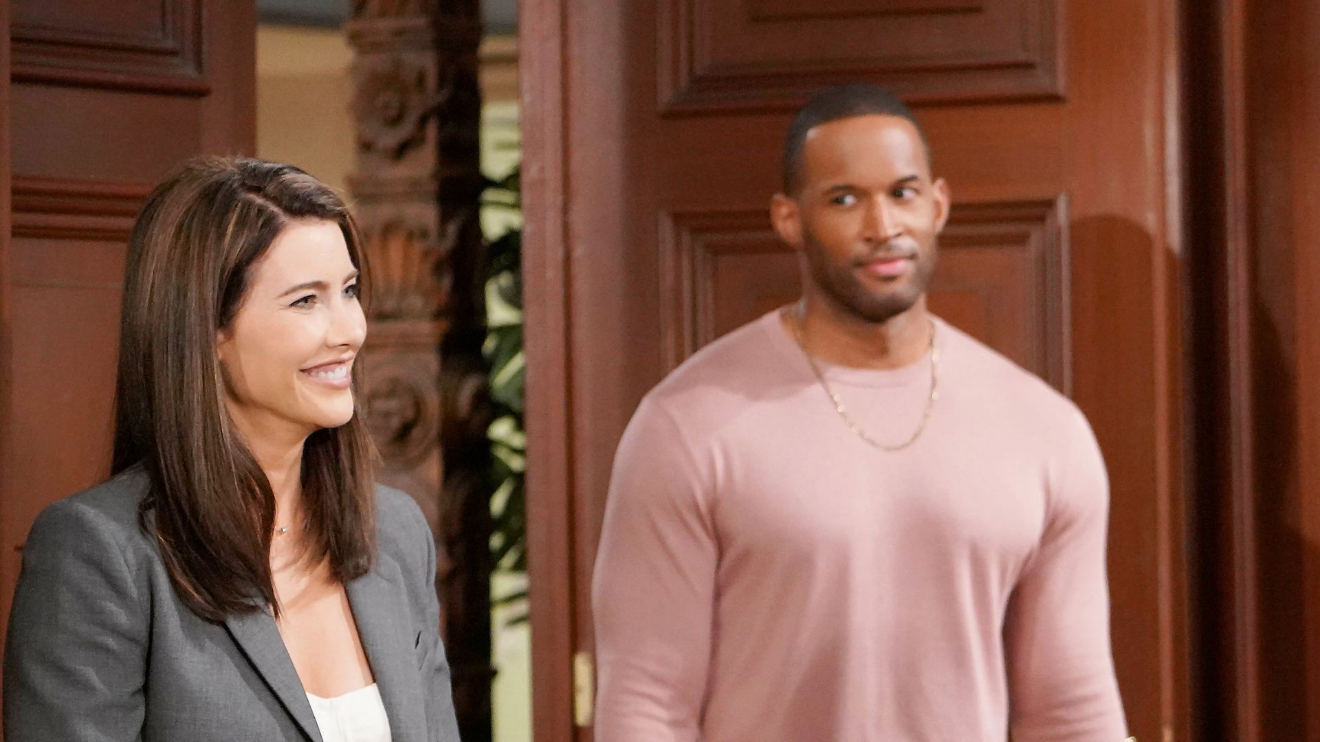 Steffy and Carter on The Bold and the Beautiful | Image Source: CBS/JPI