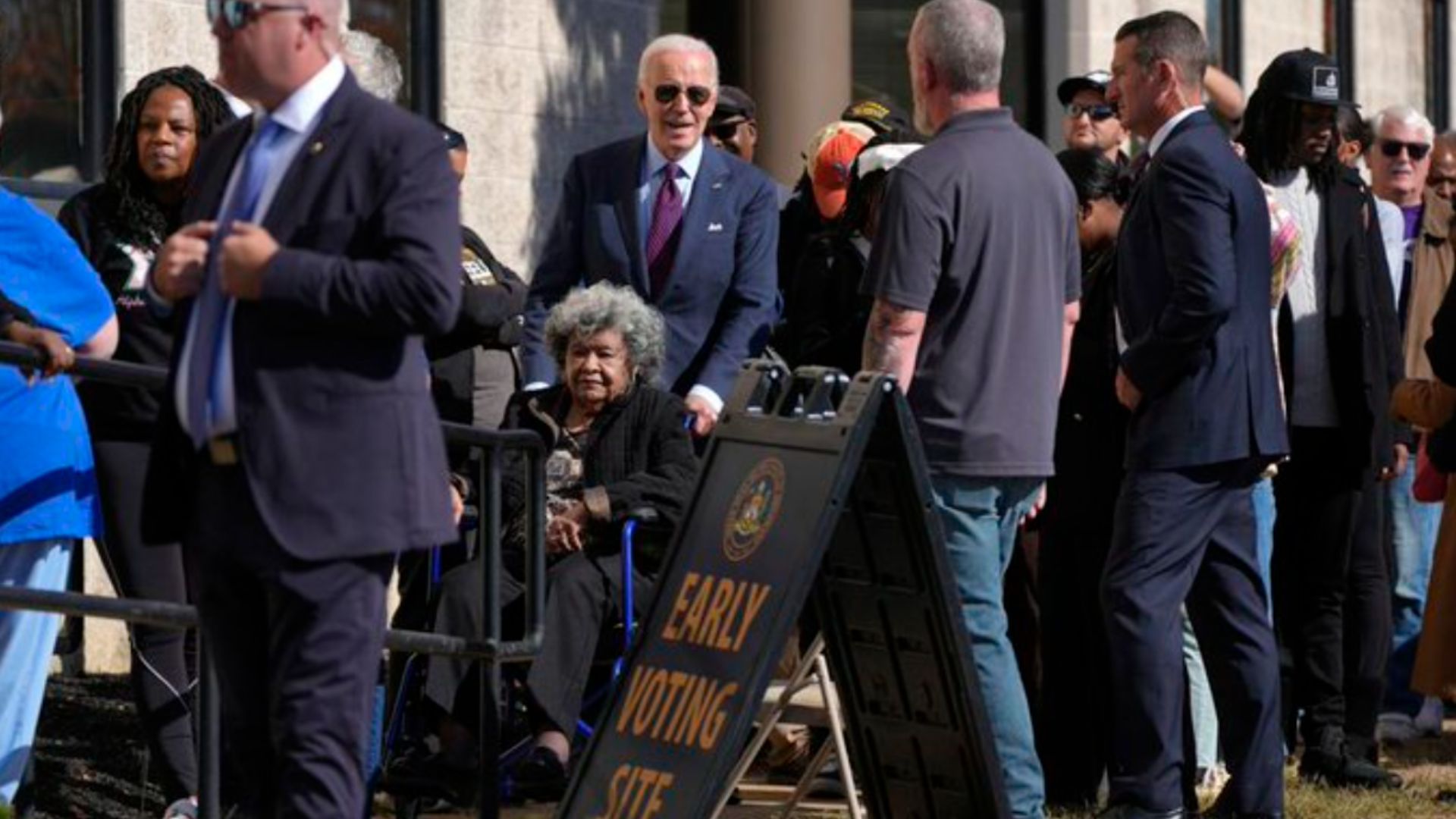 Joe Biden casting early vote (Image via X @billmckibben)