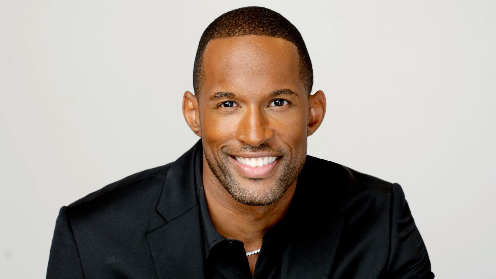 Lawrence Saint-Victor as Carter Walton on The Bold and the Beautiful | Image Source: CBS/Paramount Press