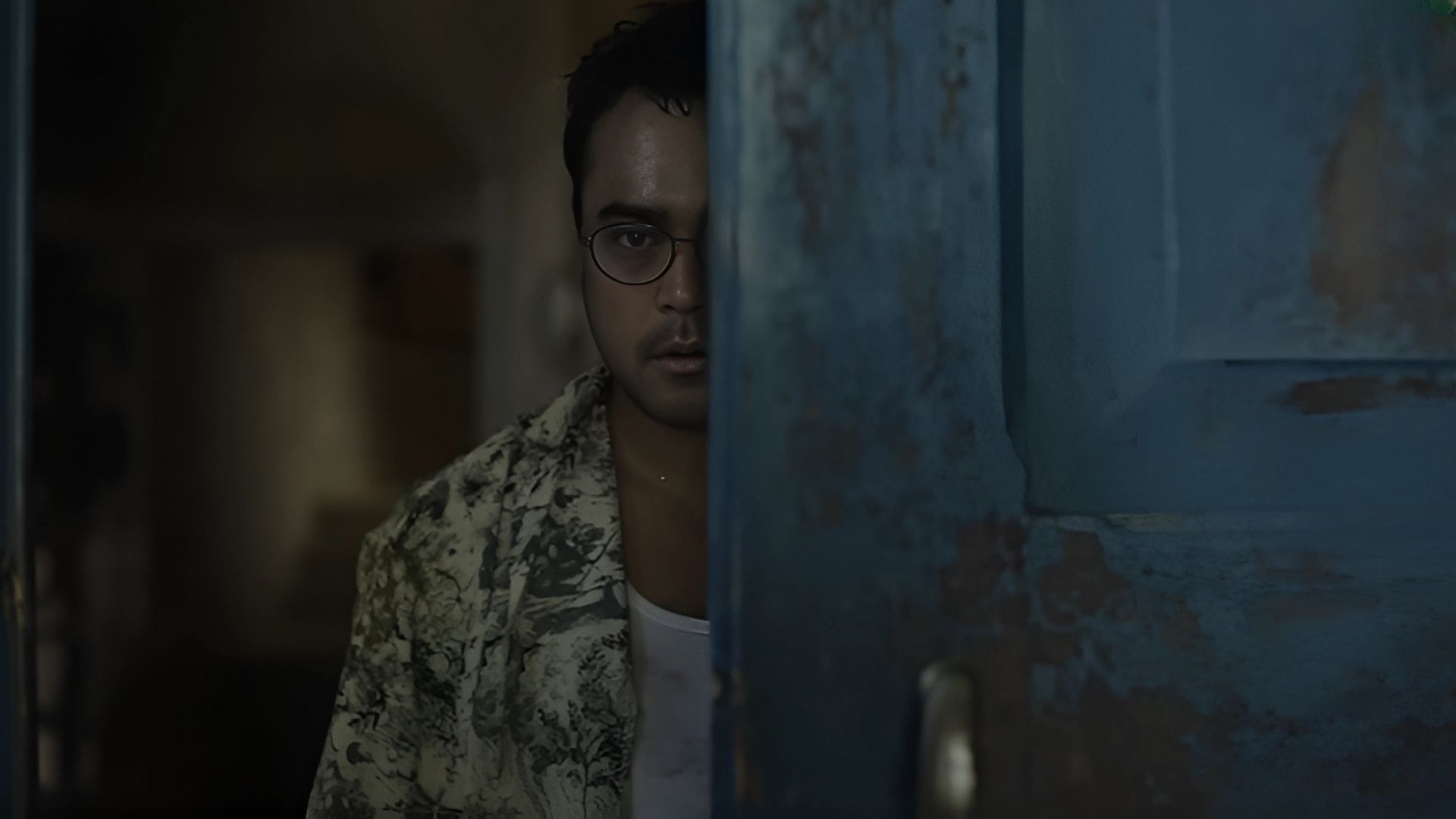 Sid Lucero as Francis in the movie Outside | Image source: Netflix Asia on YouTube