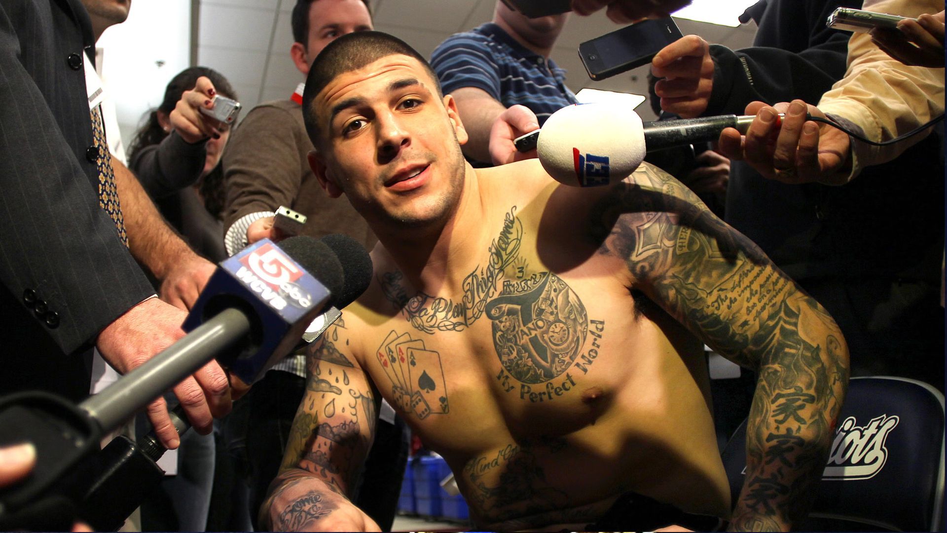 Hernandez felt he could no longer trust Lloyd (Image Source - FX)