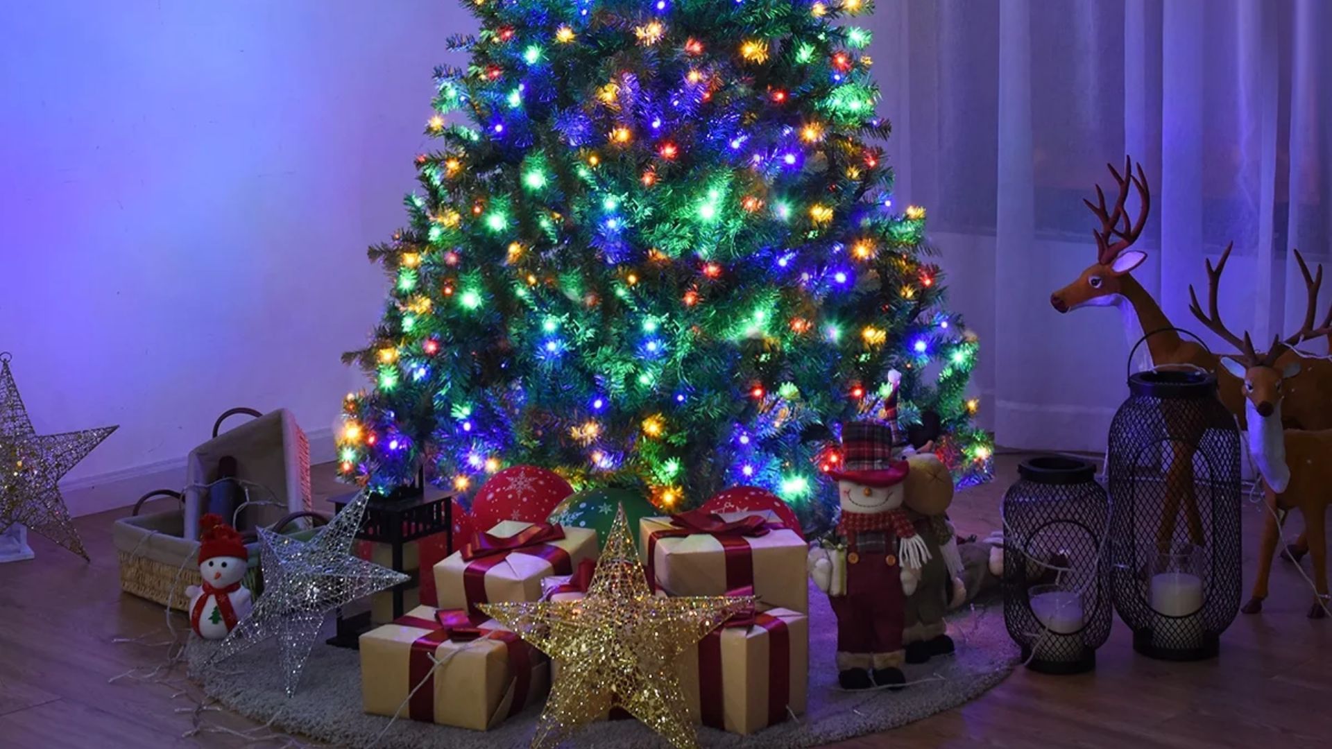 Costway 6Ft Pre-Lit Artificial Christmas Tree Hinged 350 LED Lights (Image via Walmart) 