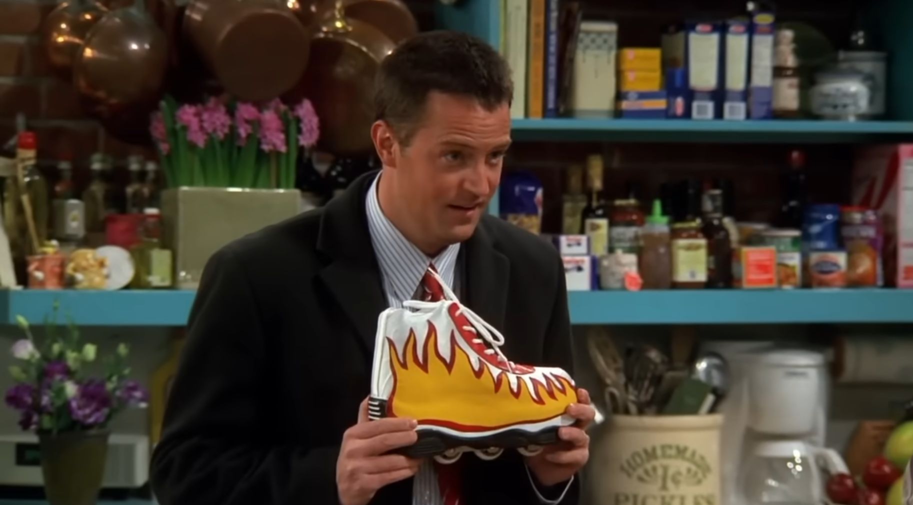 What is Chandler Bing&rsquo;s job on Friends?