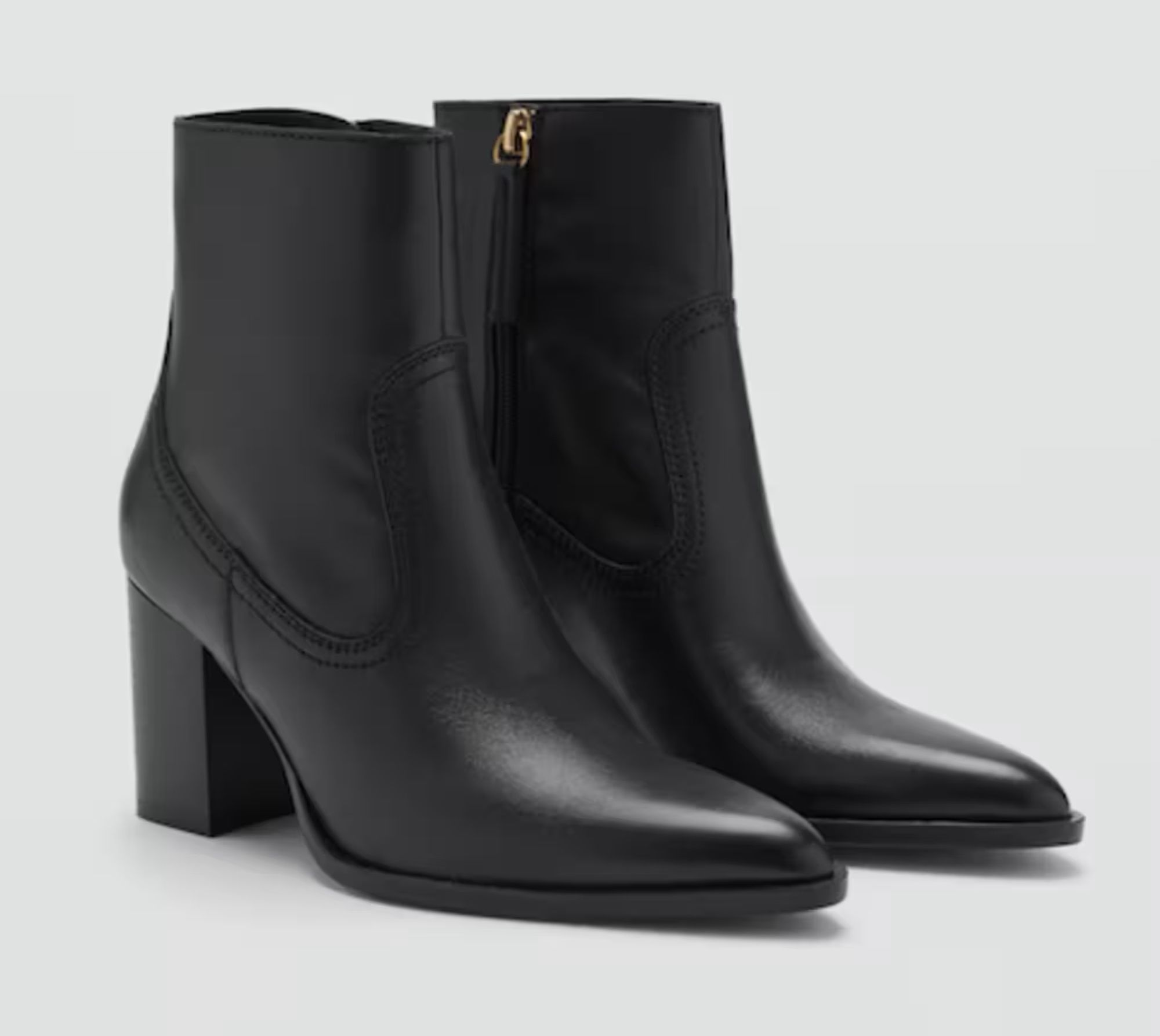 Boots for 13% off. (Image via Mango)