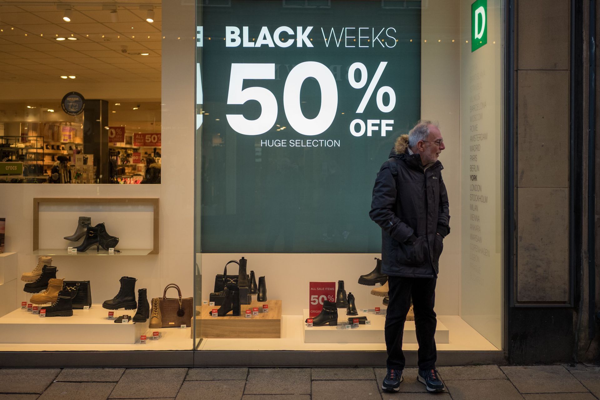 Christmas Season Shopping In York - Source: Getty