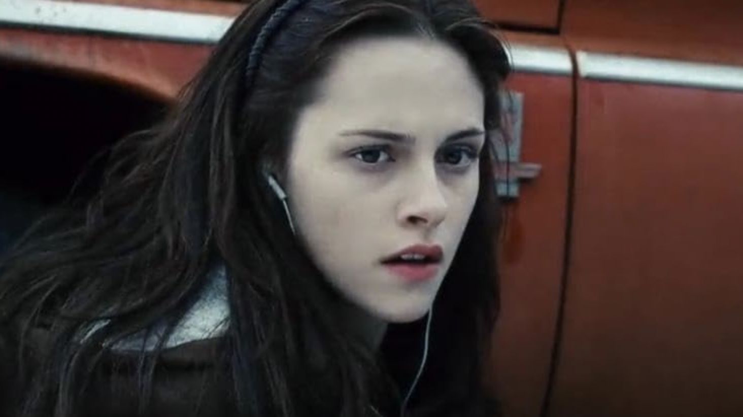 Kristen Stewert in Twilight, source: Summit Entertainment