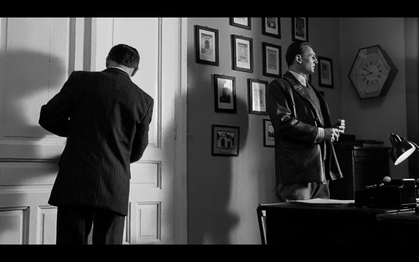 Still from Schindler&#039;s List (Image via Amazon Prime Video)