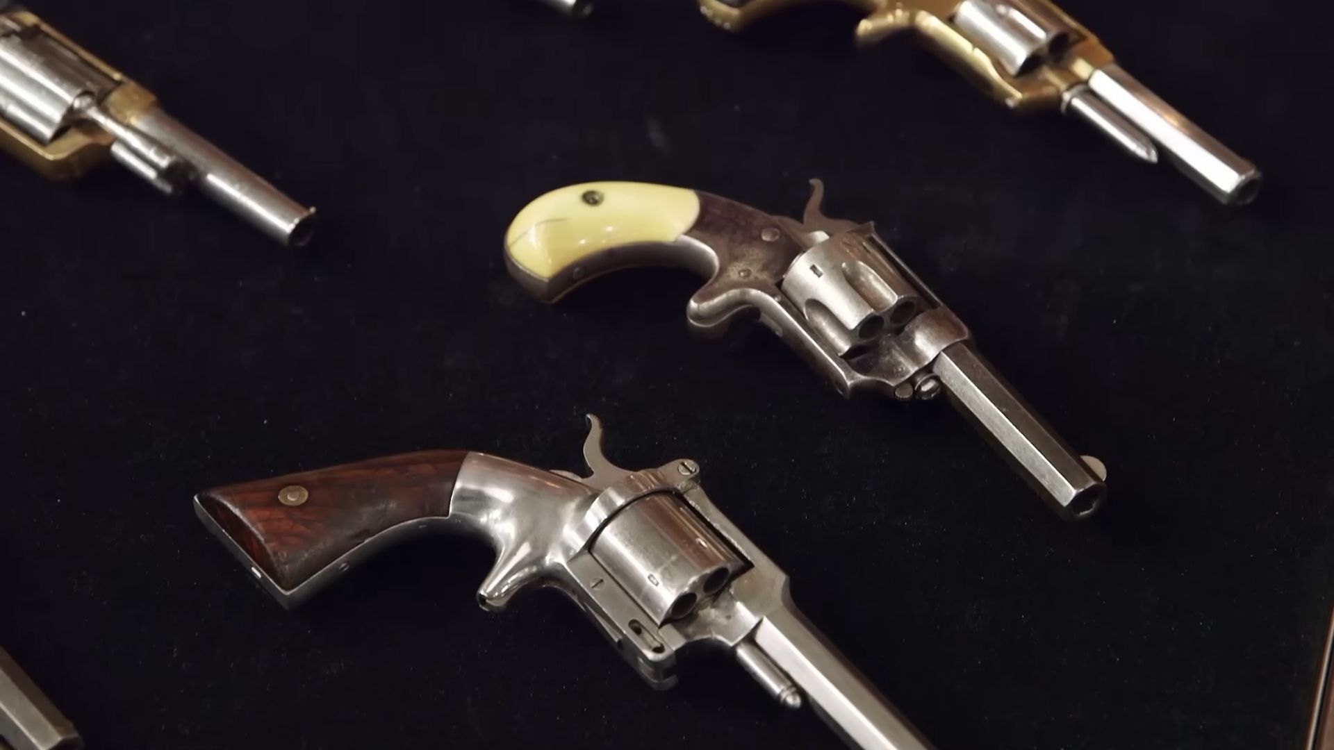 Overpriced firearms turned out to be far less rare than claimed (Image via YouTube/Pawn Stars)