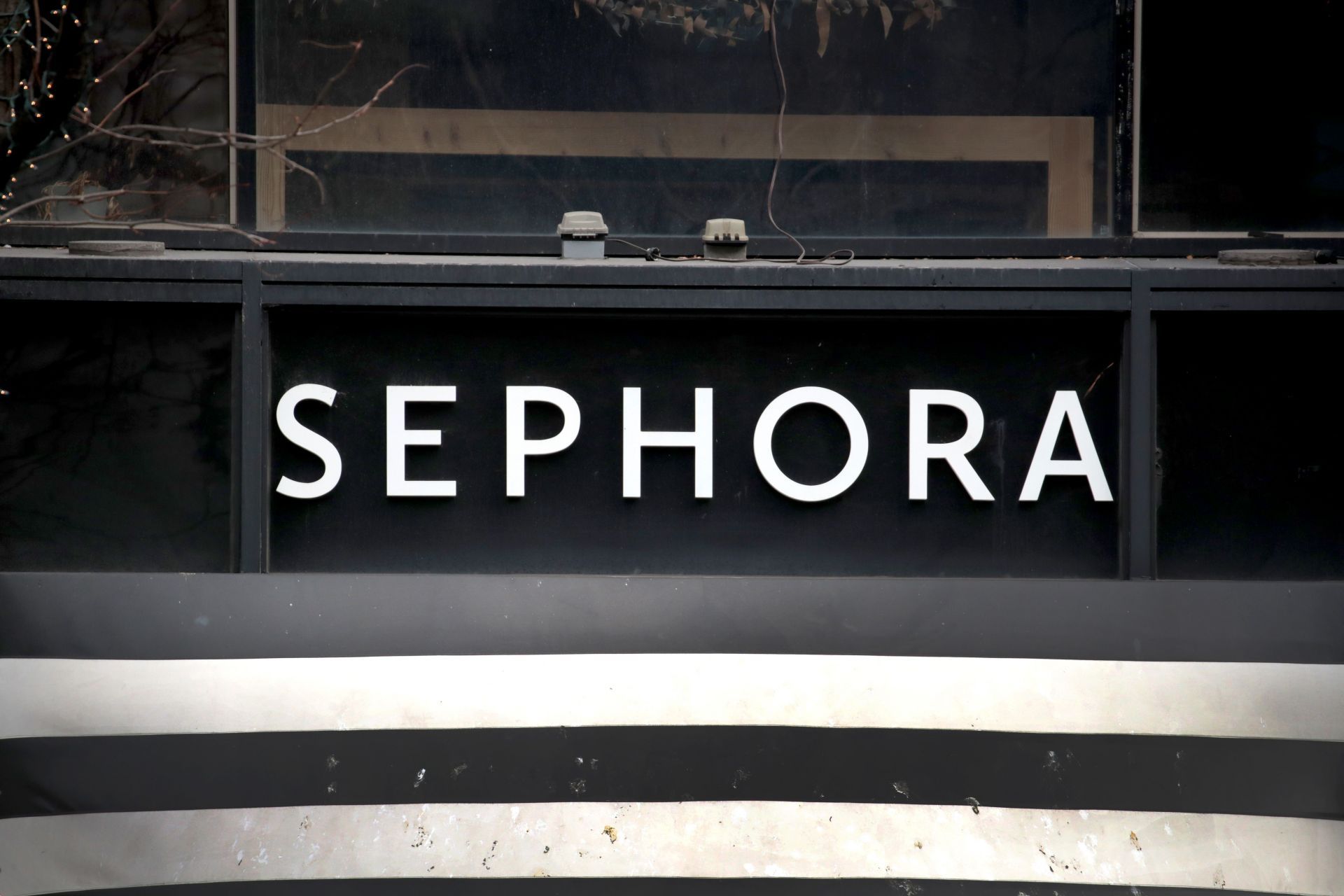 What time do Sephora stores open on Black Friday 2024? Details explored