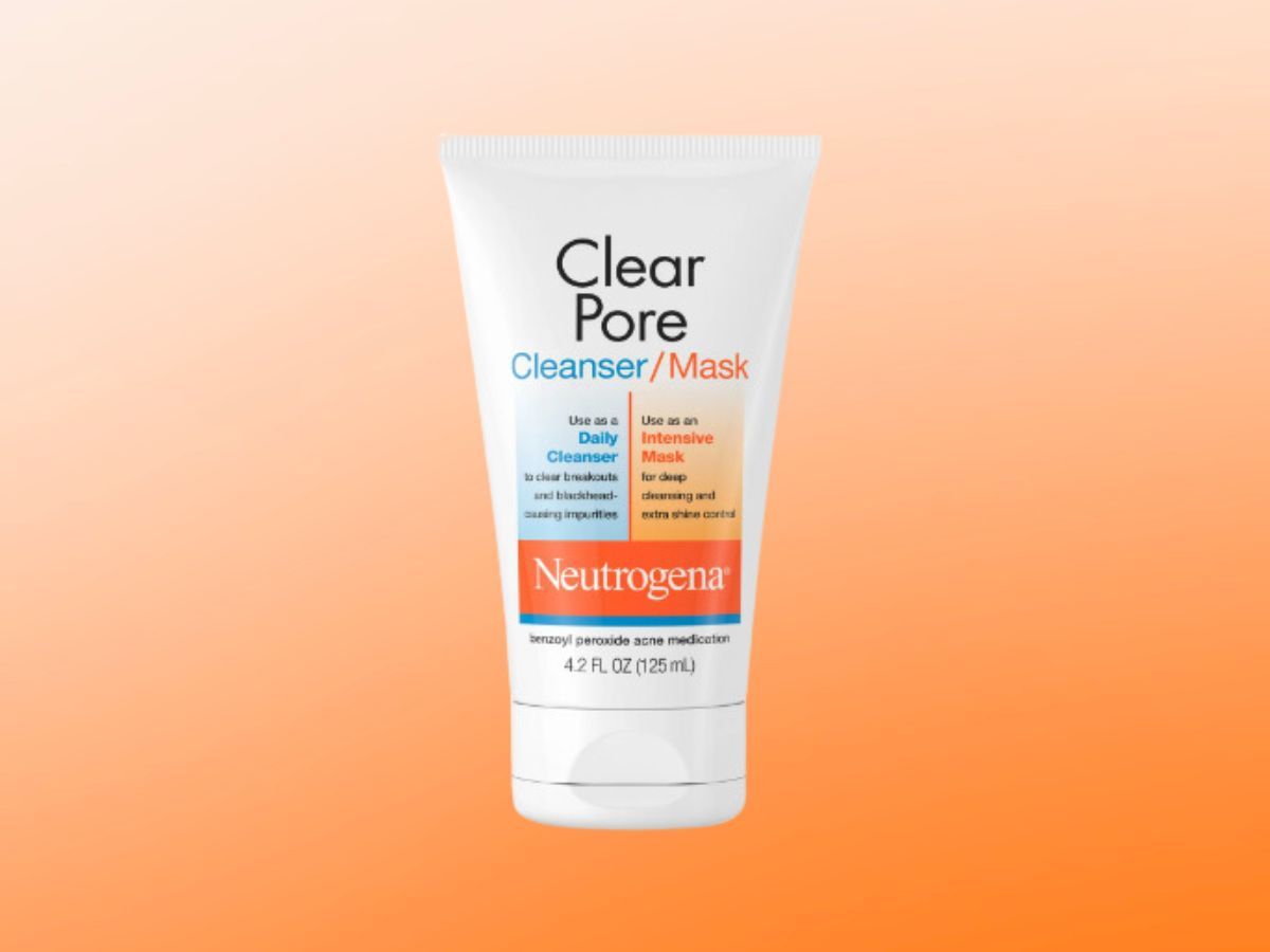 Neutrogena Clear Pore 2-in-1 Facial Cleanser &amp; Clay Mask (4.2 fl. oz) (Image via Walmart)