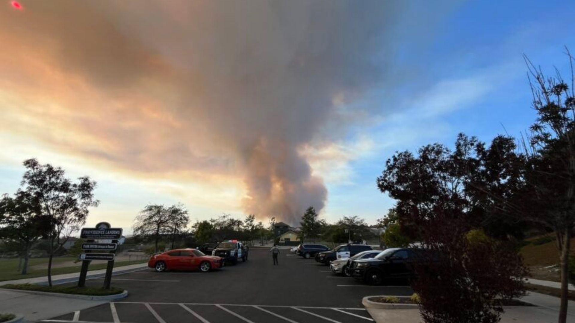 Lompoc Fire (Image via Twitter/@EdibleSB)