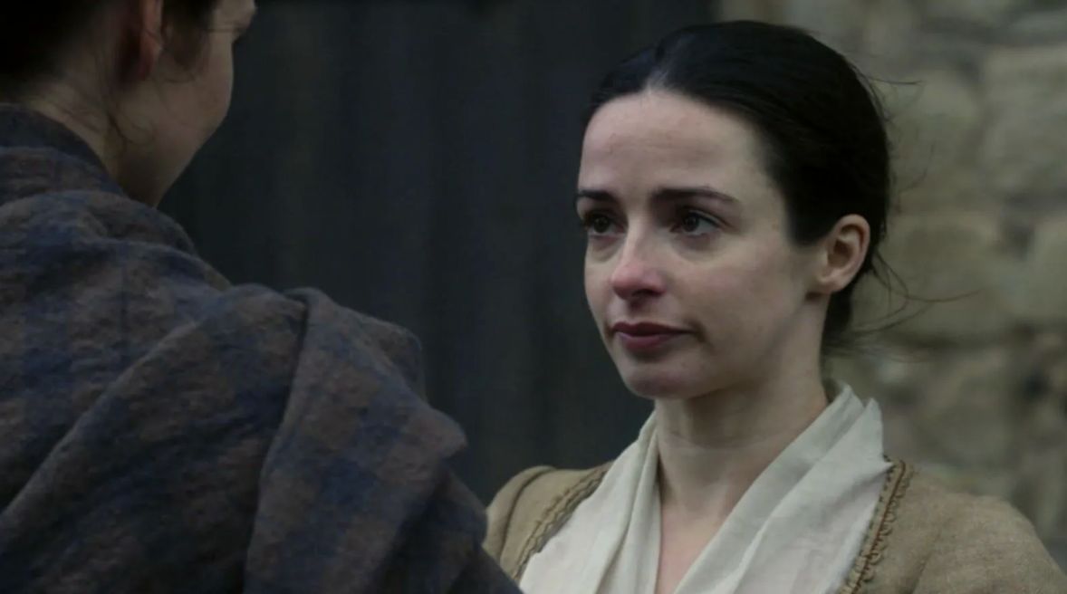 Laura Donnelly in Outlander (Image via Starz)