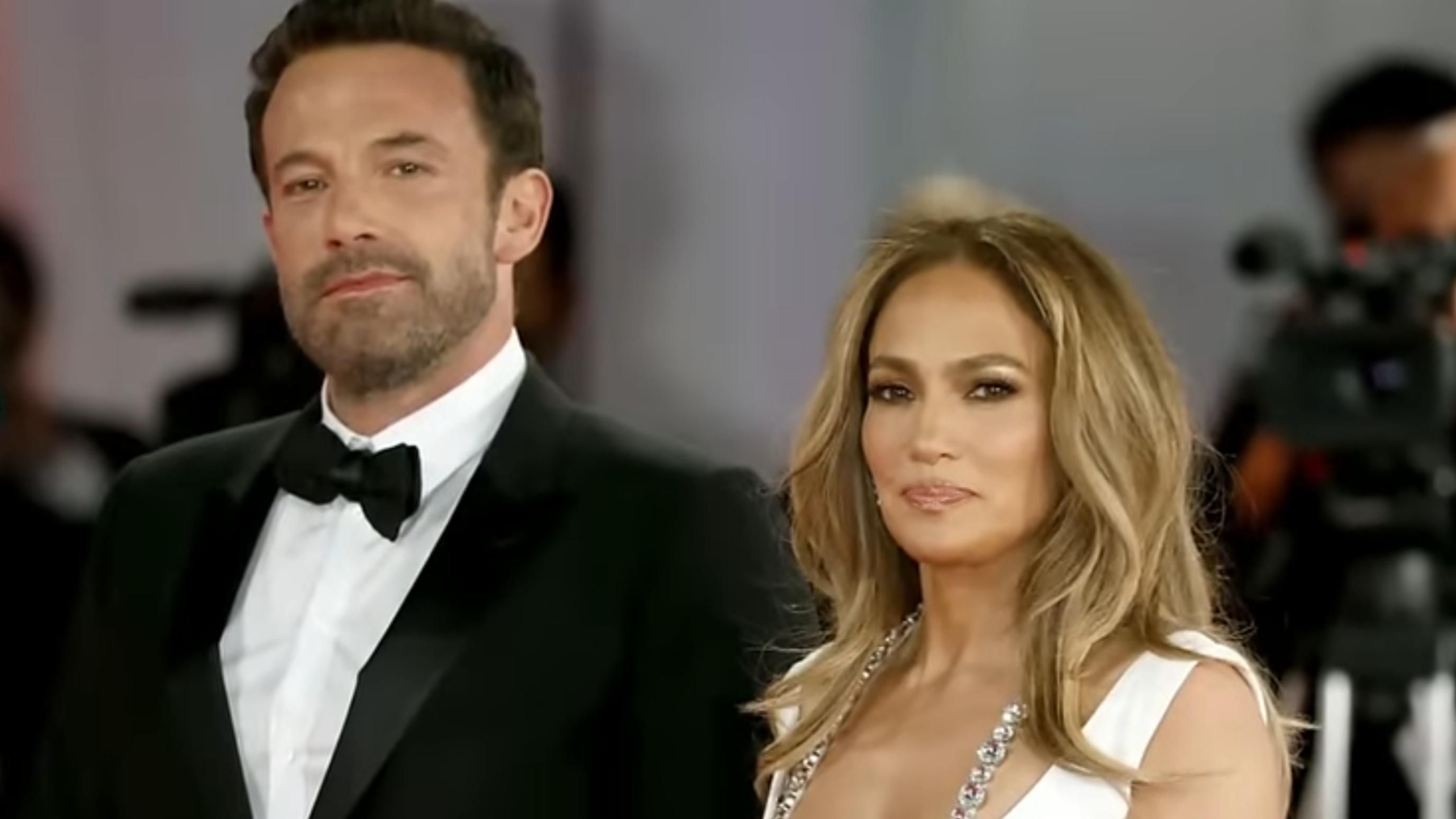 Jennifer Lopez and Ben Affleck | Image Source: ABC News via YouTube