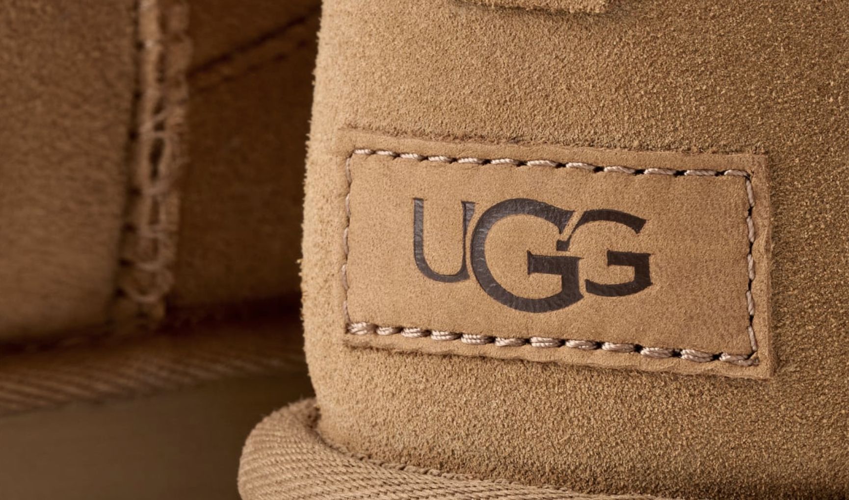 Classic Ultra Mini Boot (Image via Ugg)