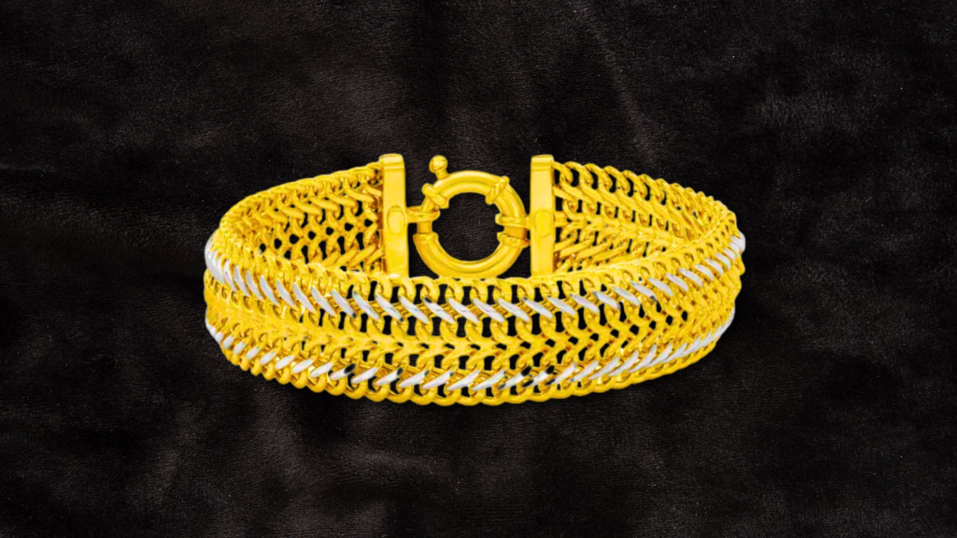 14kt Two-Tone Yellow and White Gold Infinity Bracelet at $300 off (Image via Costco website)