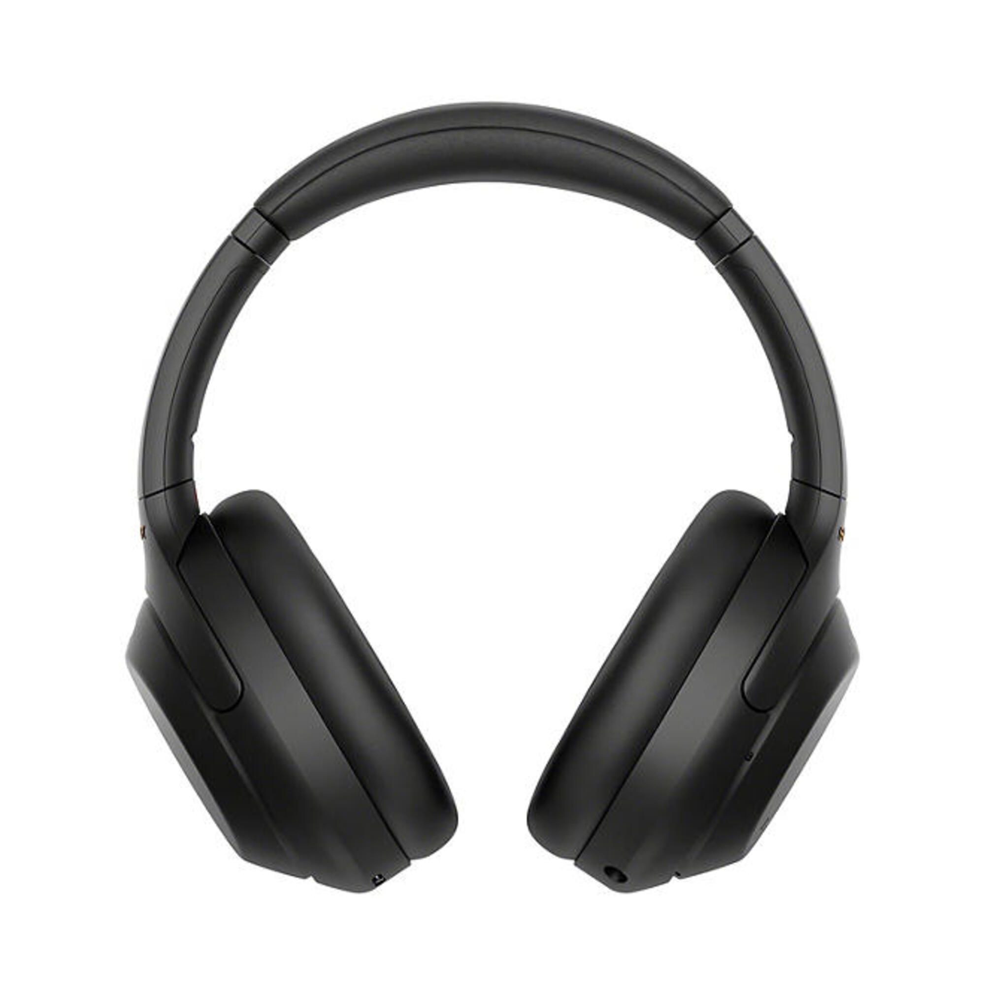 $150 off on Sony noise-cancelling headphones. (Image via Sam&#039;s Club)