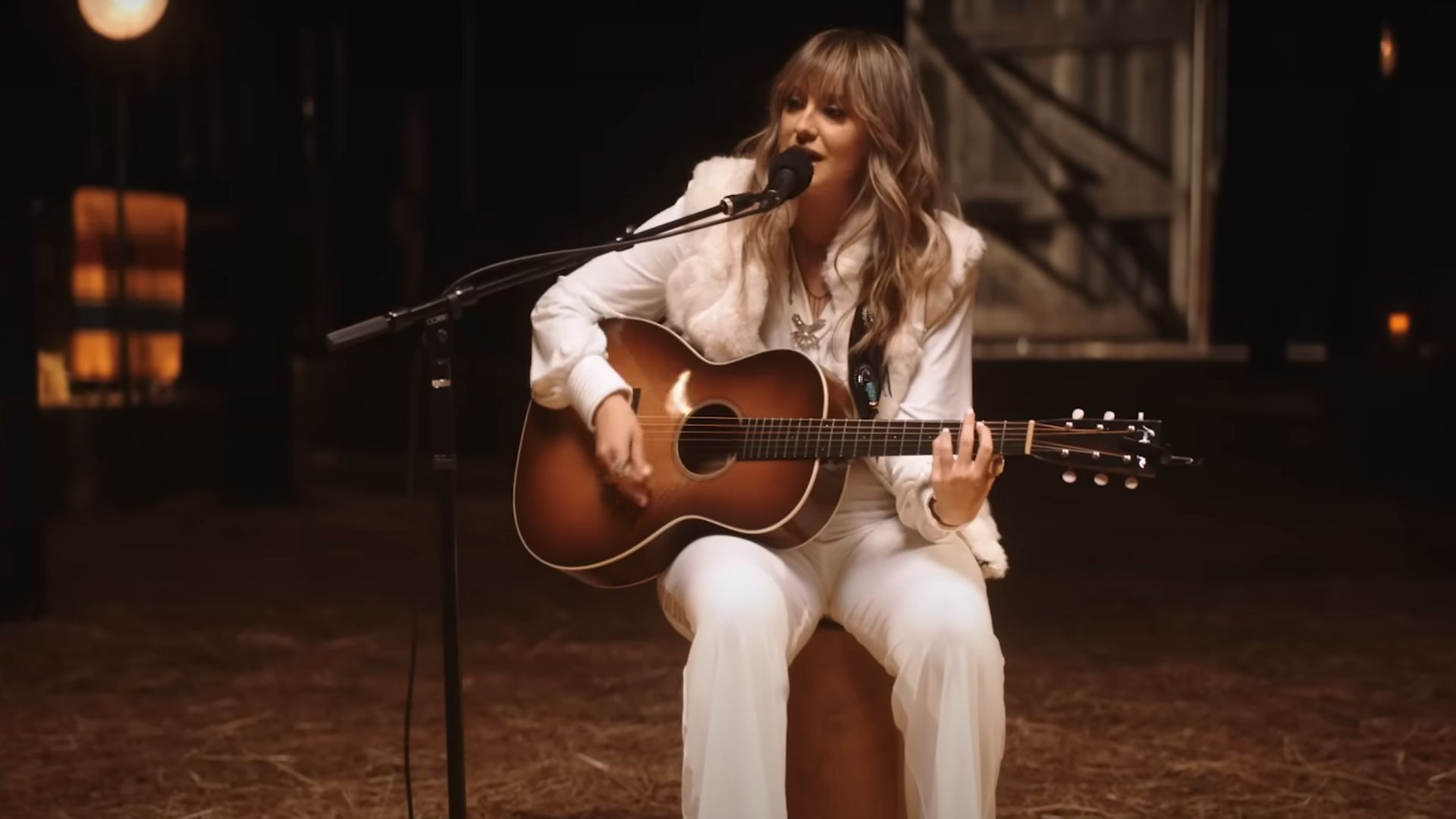 Who does country singer Lainey Wilson play in Yellowstone? (Image via YouTube/Yellowstone)