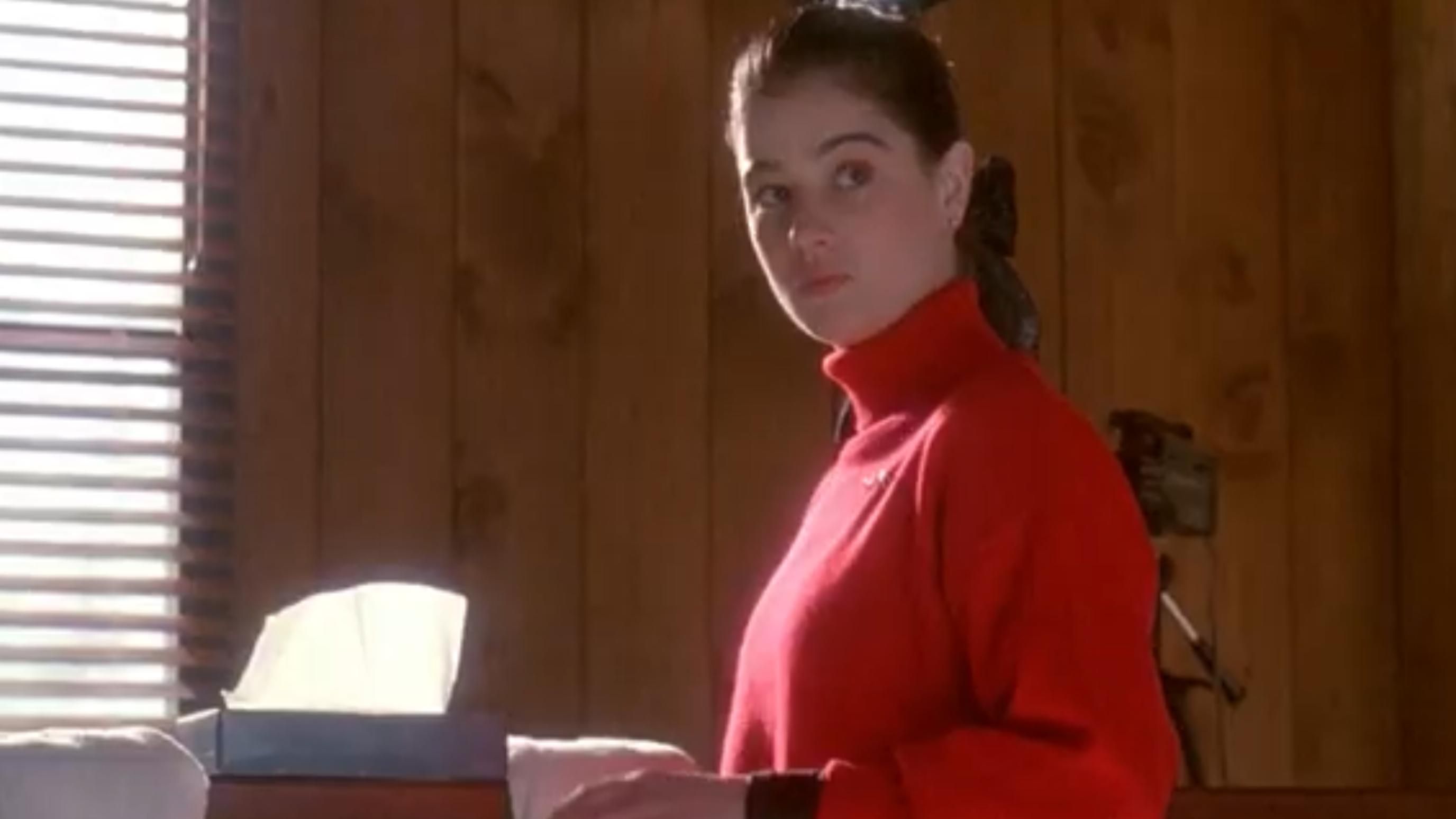 Moira Kelly | Image Source: Amazon MGM Studios via YouTube