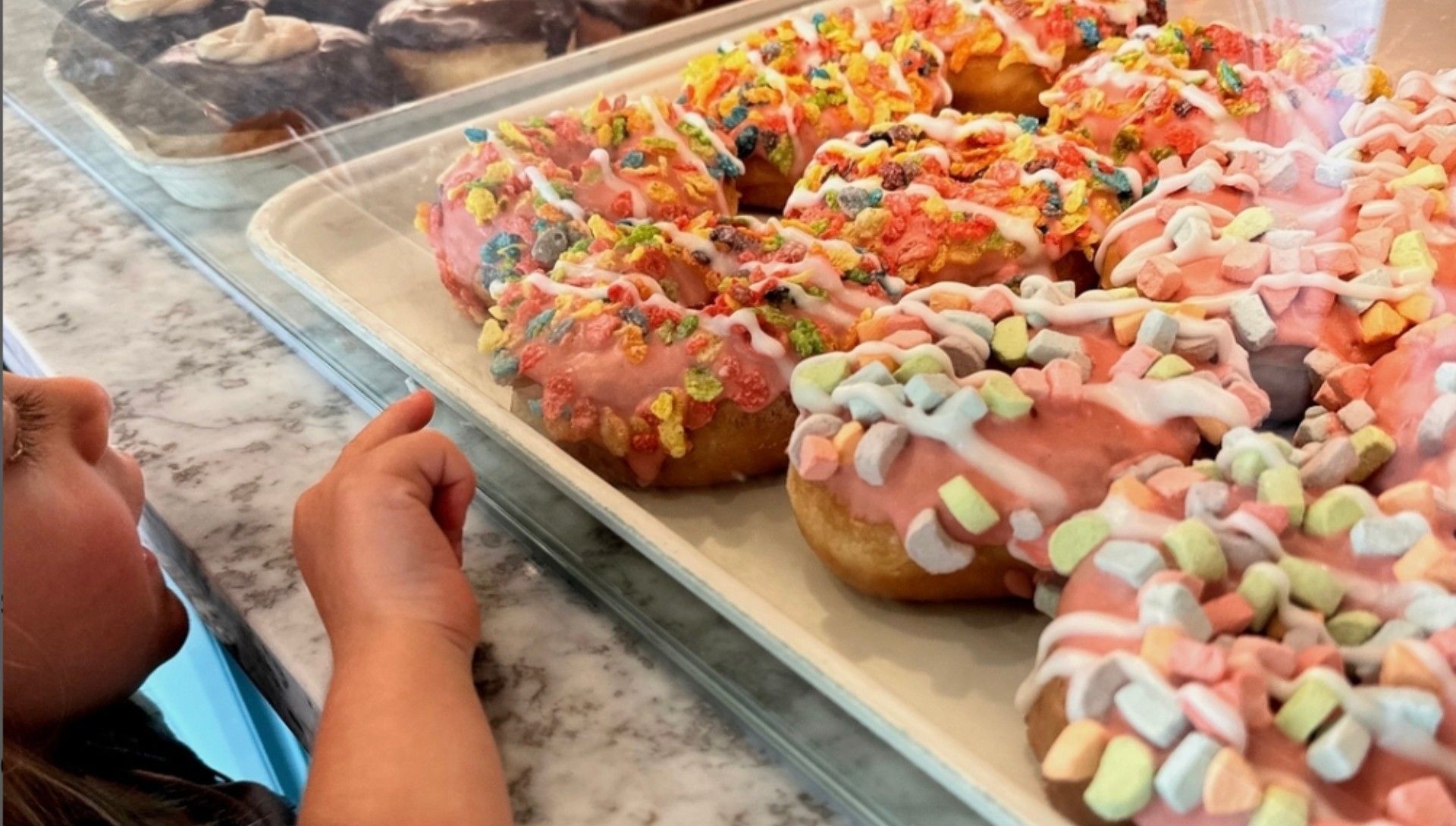 Holtman&#039;s Doughnuts (Image via Instagram / @holtmansdonuts)