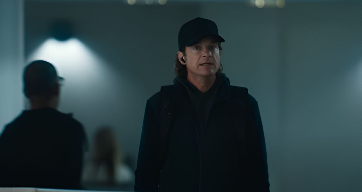 Jason Bateman in the movie Carry-On | Image source: Netflix on YouTube