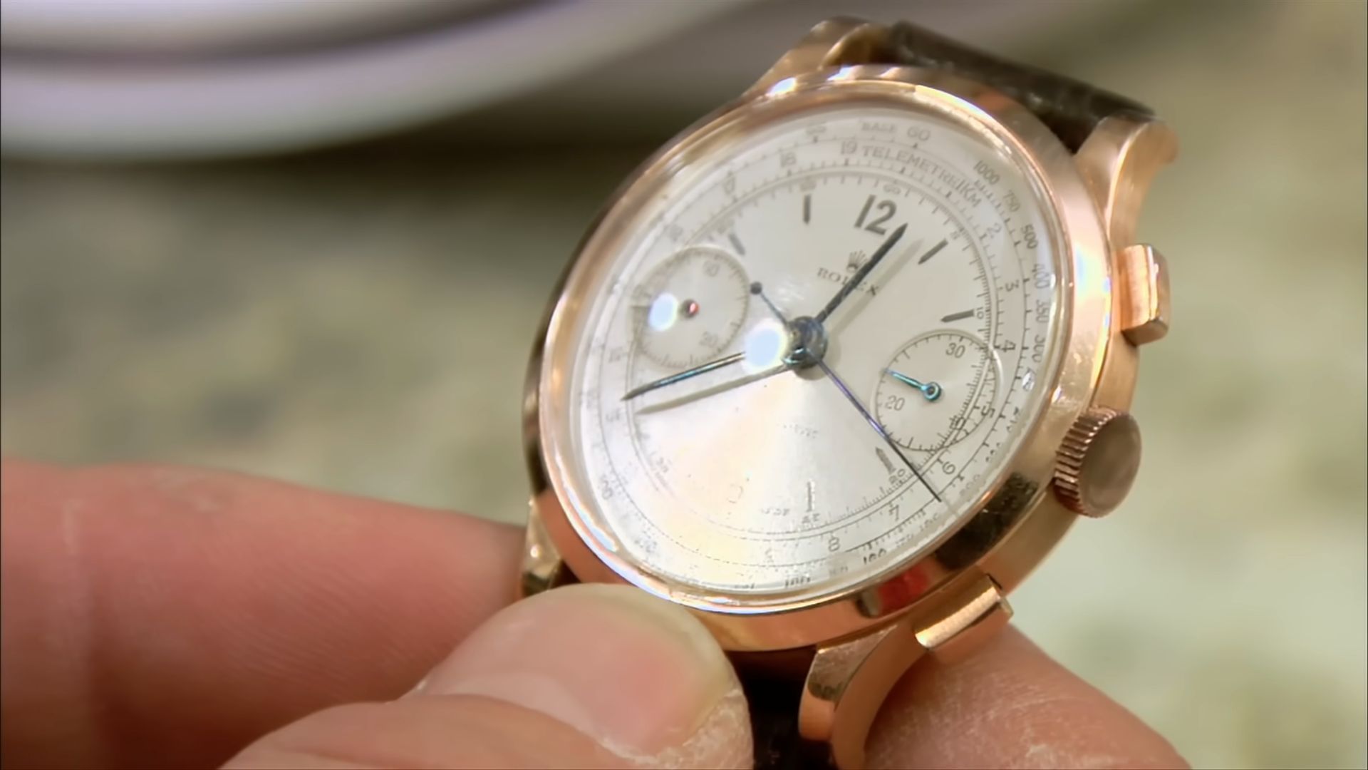 Counterfeit Rolexes taught a hard lesson about authenticity (Image via YouTube/Pawn Stars)